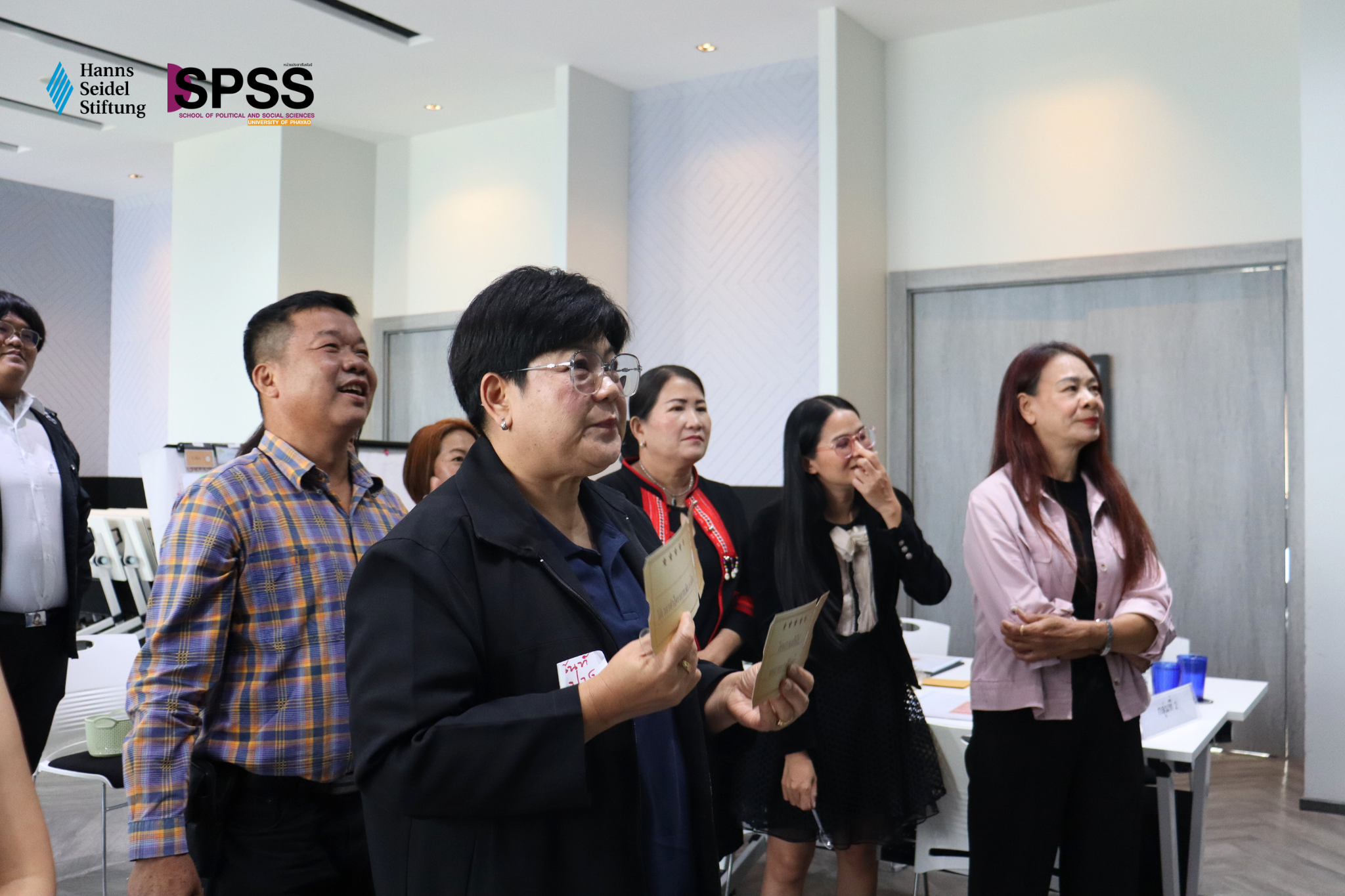 คณะรัฐศาสตร์และสังคมศาสตร์ ม.พะเยา ร่วมมือมูลนิธิฮันส์ไซเดล จัดอบรมผู้นำท้องถิ่น เสริมพลังสู่ การปกครองที่เท่าเทียมทางเพศ คณะรัฐศาสตร์และสังคมศาสตร์