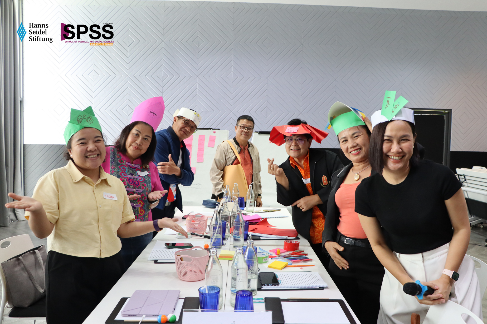คณะรัฐศาสตร์และสังคมศาสตร์ ม.พะเยา ร่วมมือมูลนิธิฮันส์ไซเดล จัดอบรมผู้นำท้องถิ่น เสริมพลังสู่ การปกครองที่เท่าเทียมทางเพศ คณะรัฐศาสตร์และสังคมศาสตร์