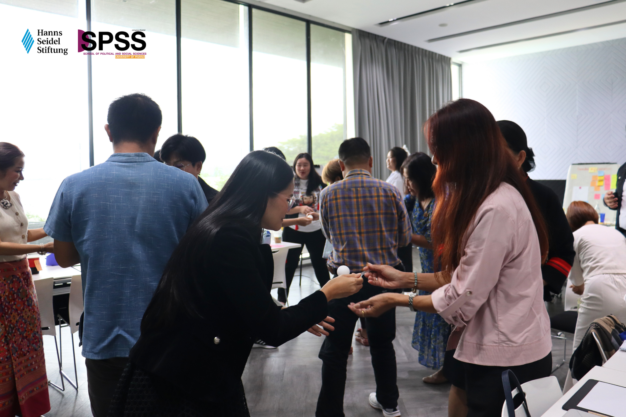 คณะรัฐศาสตร์และสังคมศาสตร์ ม.พะเยา ร่วมมือมูลนิธิฮันส์ไซเดล จัดอบรมผู้นำท้องถิ่น เสริมพลังสู่ การปกครองที่เท่าเทียมทางเพศ คณะรัฐศาสตร์และสังคมศาสตร์