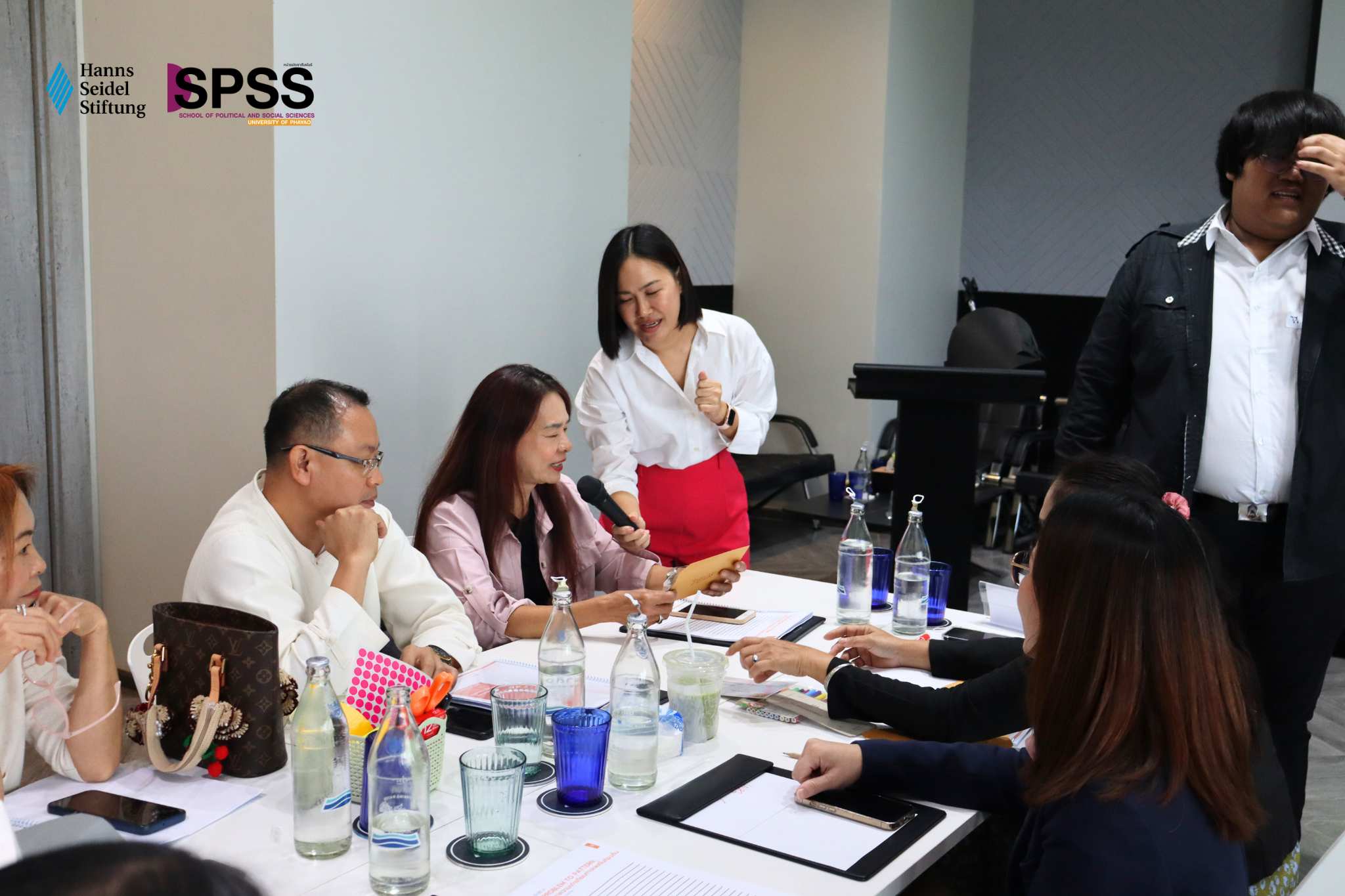 คณะรัฐศาสตร์และสังคมศาสตร์ ม.พะเยา ร่วมมือมูลนิธิฮันส์ไซเดล จัดอบรมผู้นำท้องถิ่น เสริมพลังสู่ การปกครองที่เท่าเทียมทางเพศ คณะรัฐศาสตร์และสังคมศาสตร์