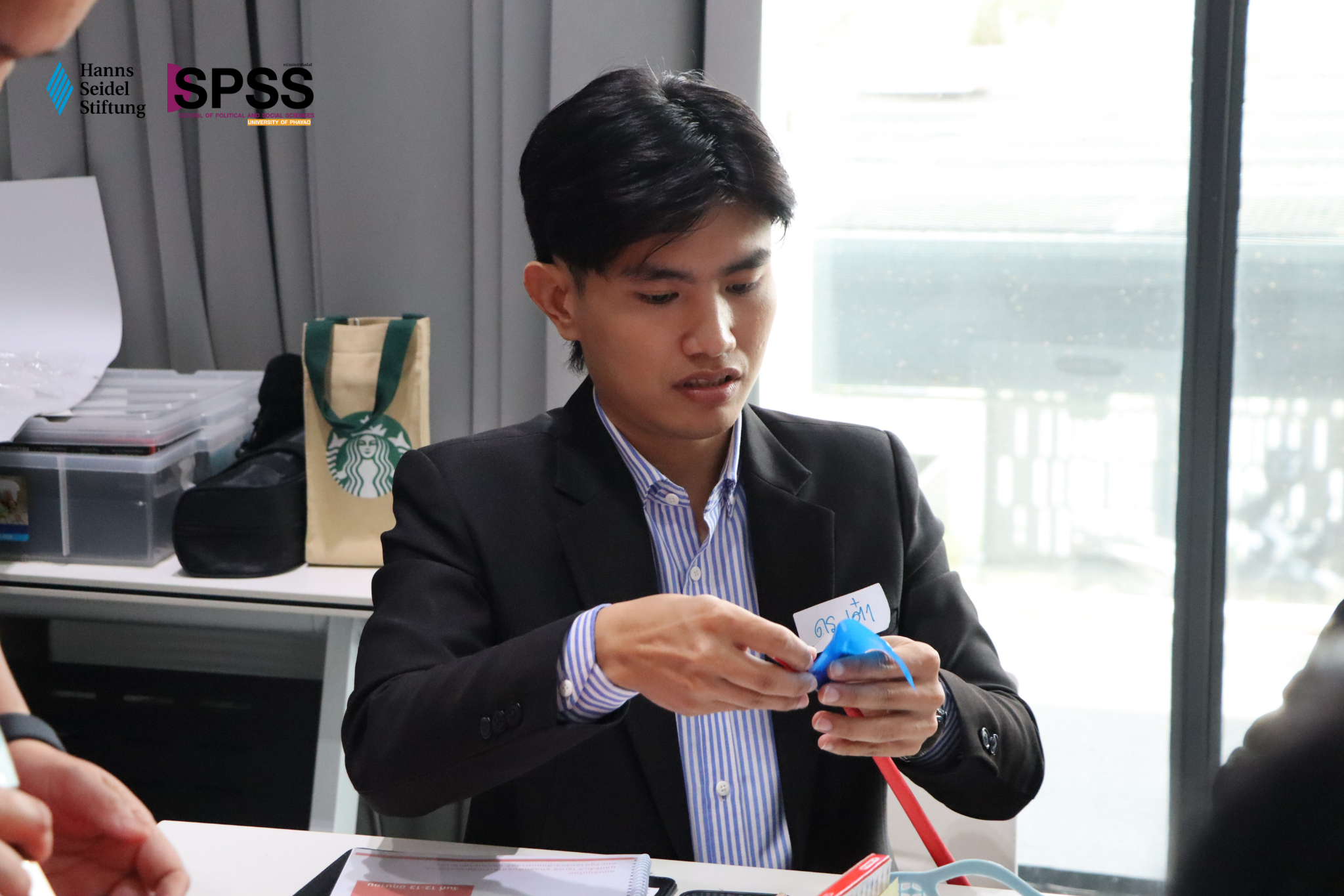 คณะรัฐศาสตร์และสังคมศาสตร์ ม.พะเยา ร่วมมือมูลนิธิฮันส์ไซเดล จัดอบรมผู้นำท้องถิ่น เสริมพลังสู่ การปกครองที่เท่าเทียมทางเพศ คณะรัฐศาสตร์และสังคมศาสตร์