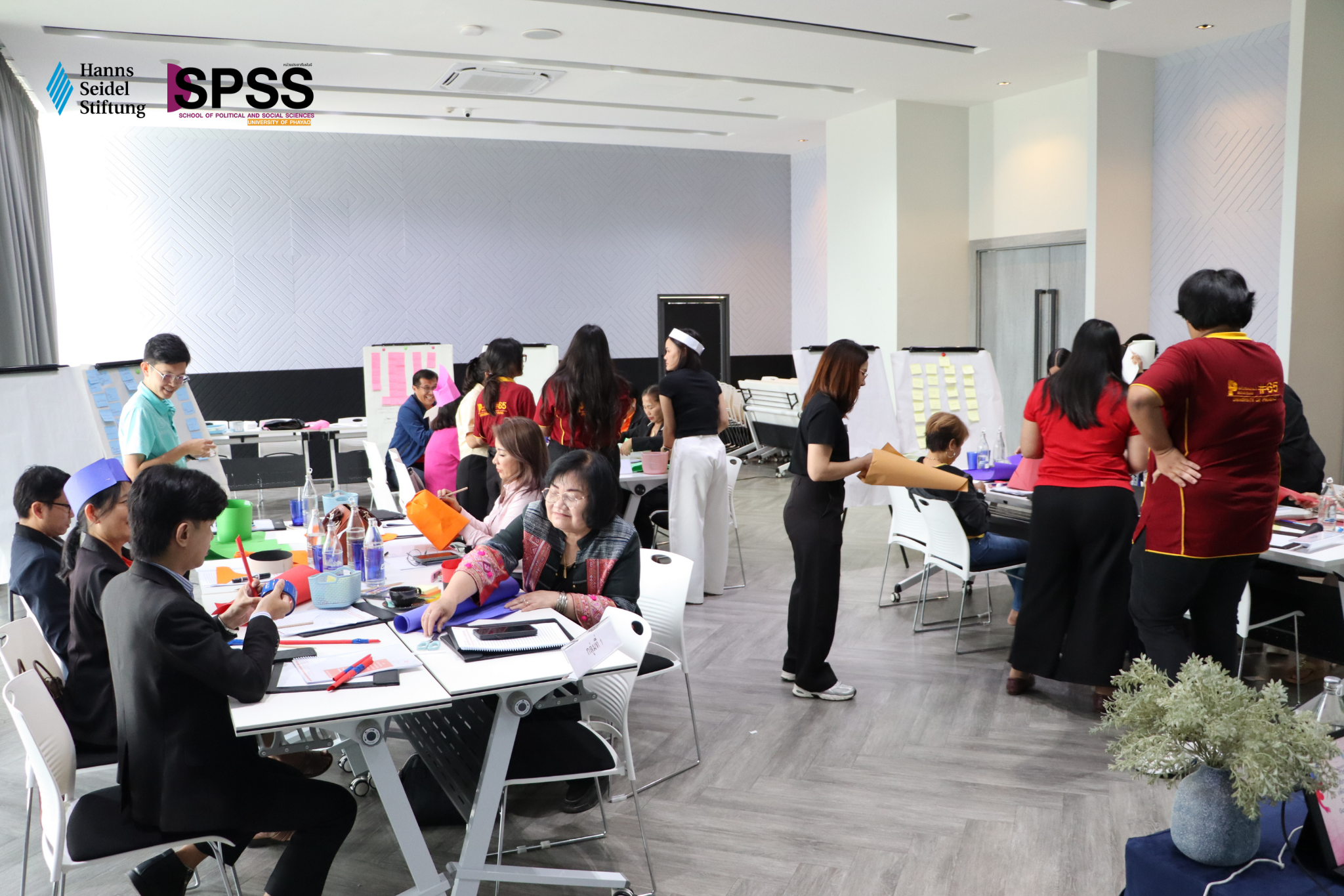 คณะรัฐศาสตร์และสังคมศาสตร์ ม.พะเยา ร่วมมือมูลนิธิฮันส์ไซเดล จัดอบรมผู้นำท้องถิ่น เสริมพลังสู่ การปกครองที่เท่าเทียมทางเพศ คณะรัฐศาสตร์และสังคมศาสตร์