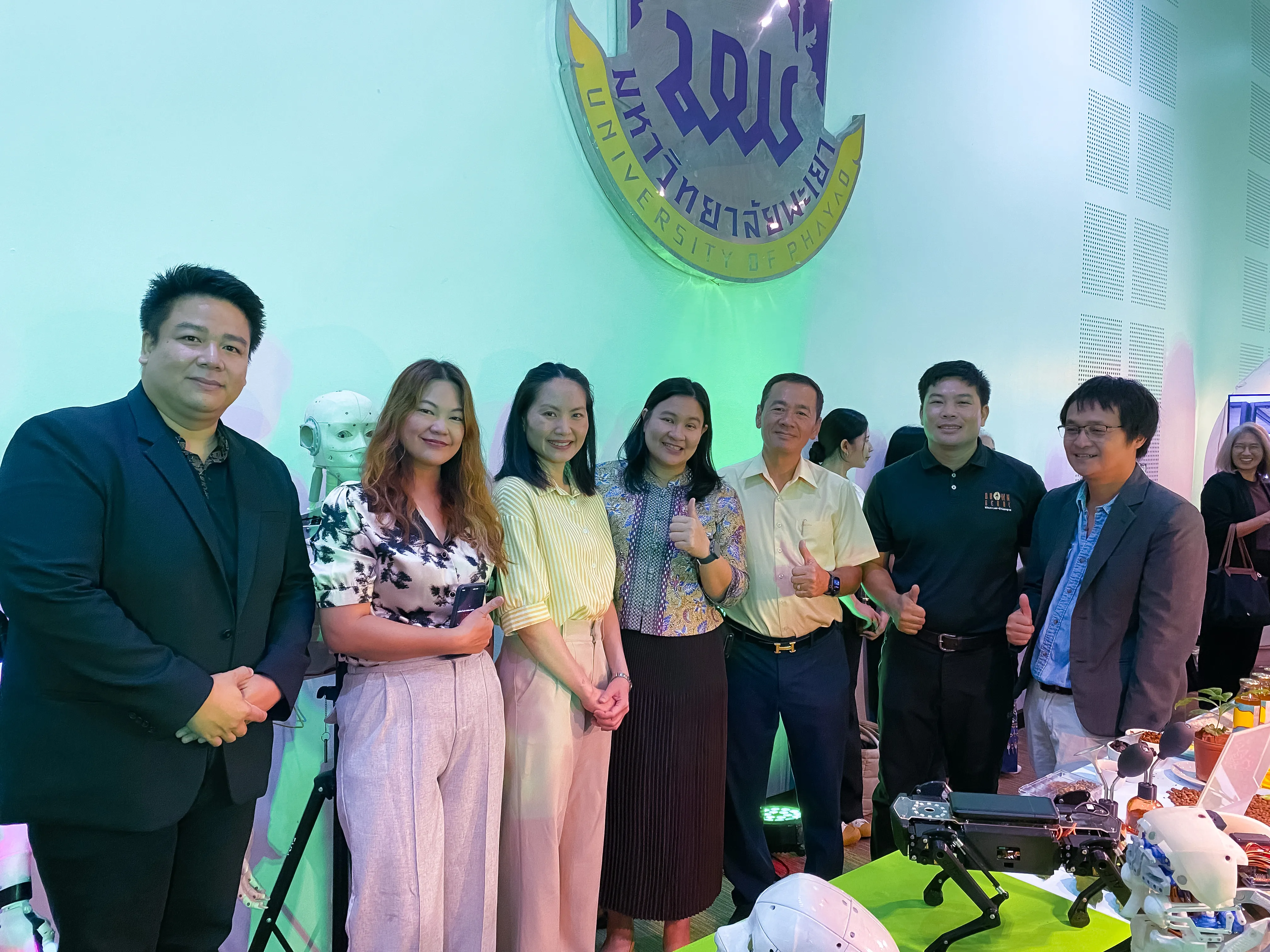 คณะรัฐศาสตร์และสังคมศาสตร์ ม.พะเยา โชว์นวัตกรรม “โรงคั่วกาแฟพะเยา” สร้างโมเดลเศรษฐกิจยั่งยืน ในงาน UP Innovation Day 2025