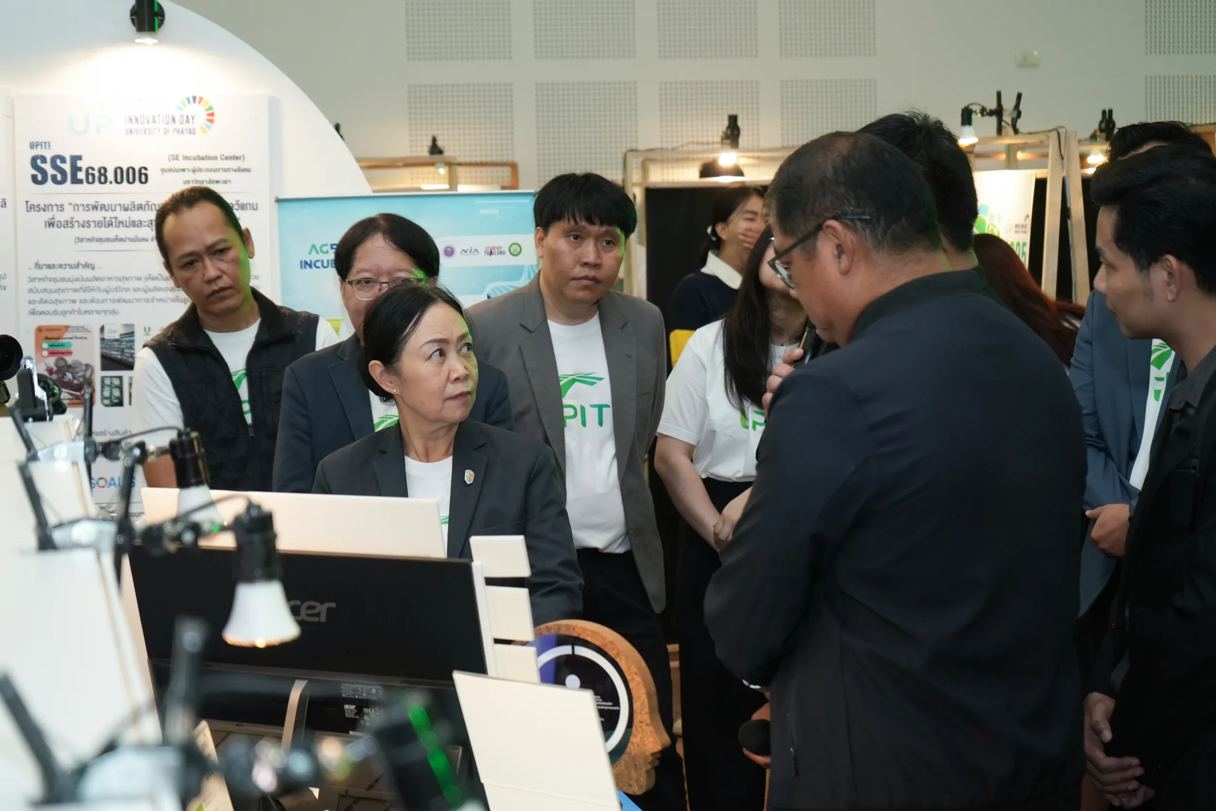 คณะรัฐศาสตร์และสังคมศาสตร์ ม.พะเยา โชว์นวัตกรรม “โรงคั่วกาแฟพะเยา” สร้างโมเดลเศรษฐกิจยั่งยืน ในงาน UP Innovation Day 2025