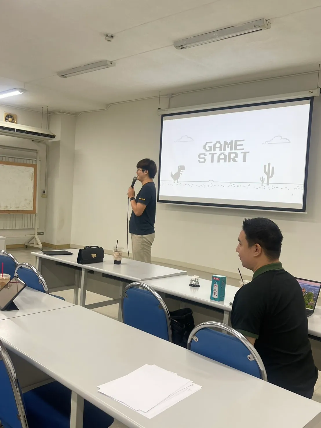 นิสิตรัฐประศาสนศาสตร์ สาขาวิชาการจัดการนวัตกรรมสาธารณะ ชั้นปีที่ 3 เสริมทักษะสื่อสารและบุคลิกภาพ เตรียมความพร้อมก่อนฝึกงาน