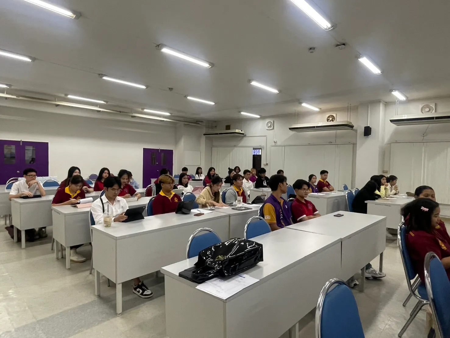 นิสิตรัฐประศาสนศาสตร์ สาขาวิชาการจัดการนวัตกรรมสาธารณะ ชั้นปีที่ 3 เสริมทักษะสื่อสารและบุคลิกภาพ เตรียมความพร้อมก่อนฝึกงาน