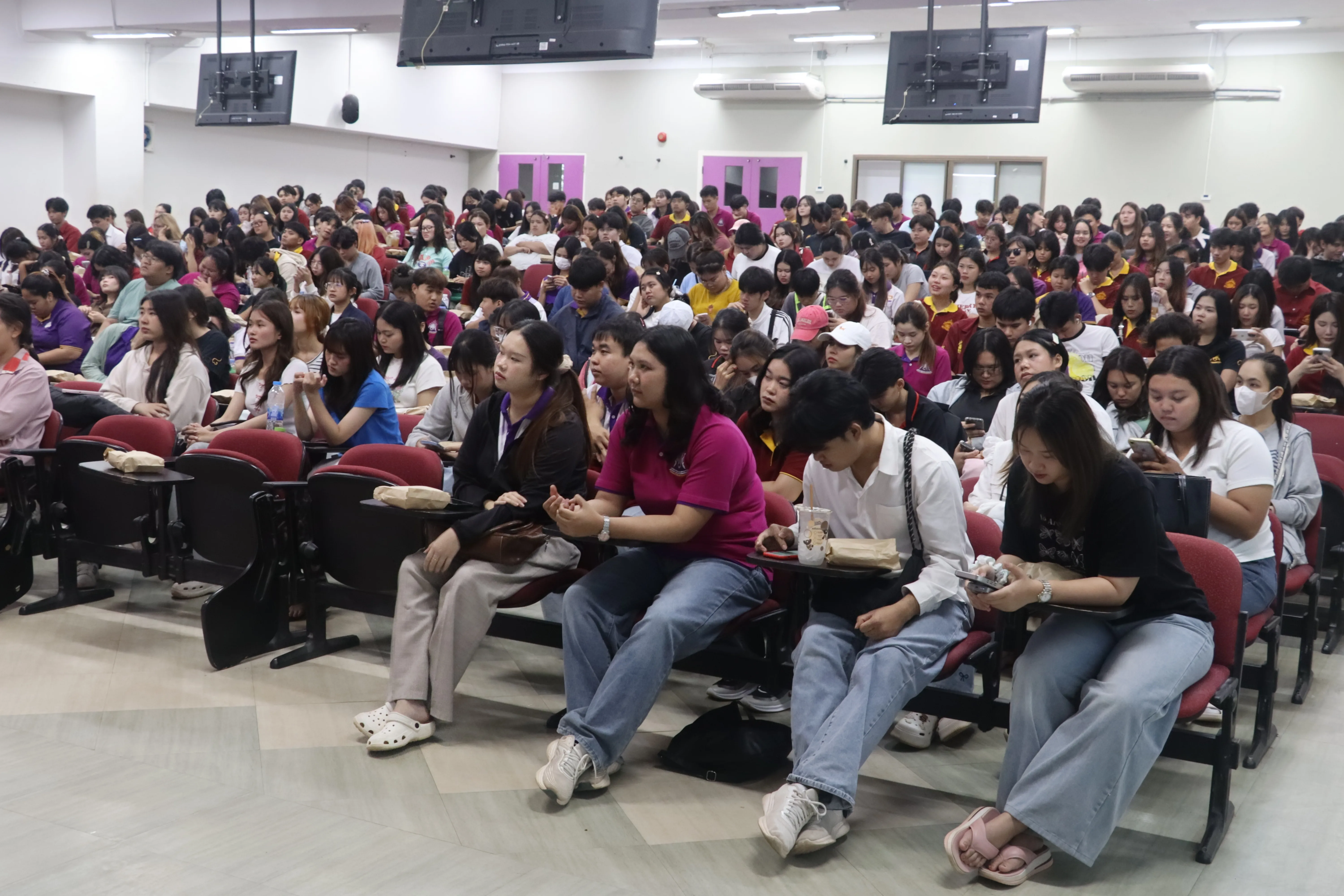 คณะรัฐศาสตร์และสังคมศาสตร์ ม.พะเยา จัดกิจกรรมเตรียมความพร้อมก่อนฝึกงานให้นิสิตปี 4