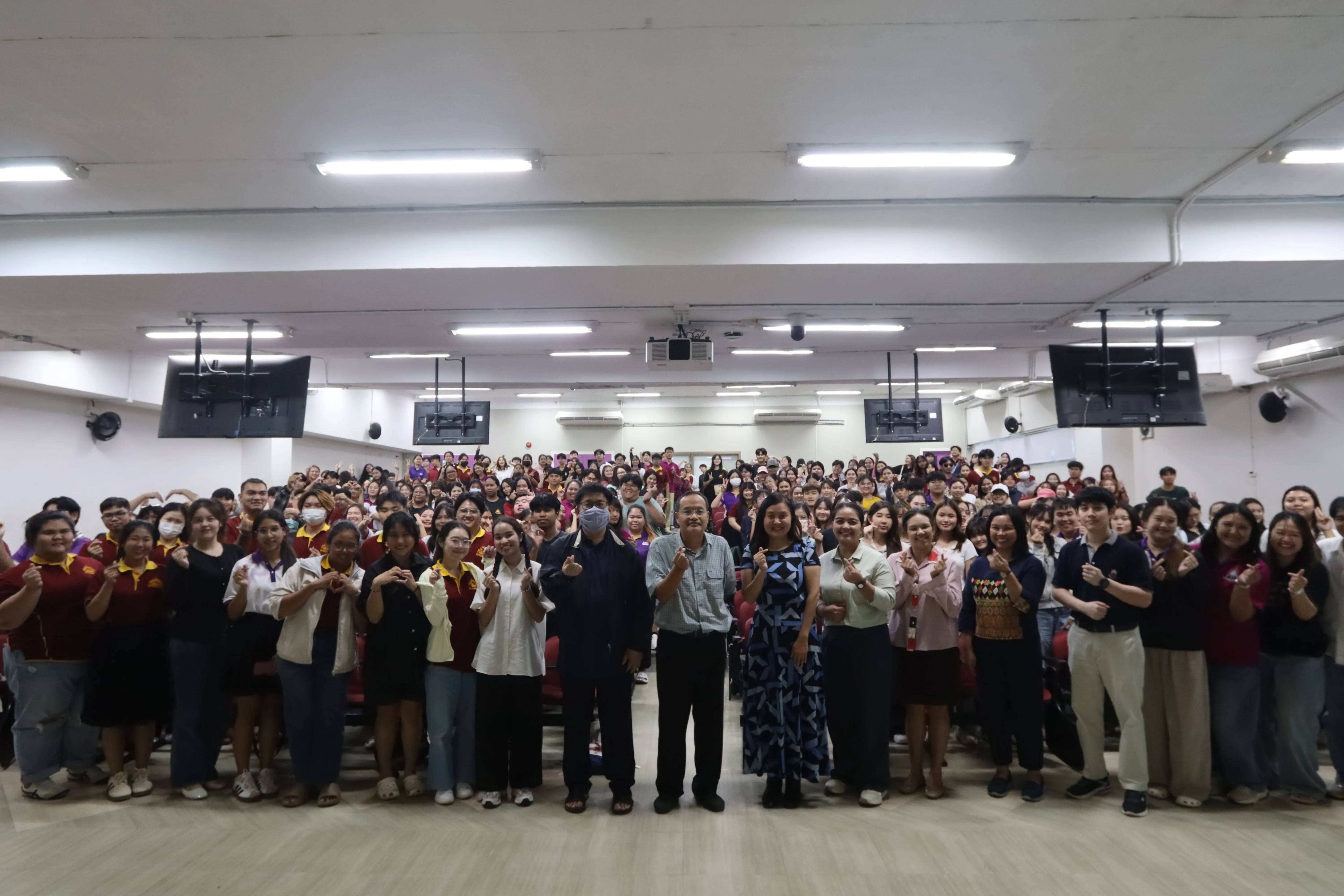 คณะรัฐศาสตร์และสังคมศาสตร์ ม.พะเยา จัดกิจกรรมเตรียมความพร้อมก่อนฝึกงานให้นิสิตปี 4