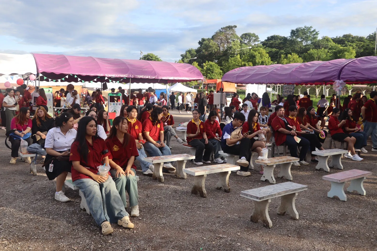 นิสิตรัฐศาสตร์ ม.พะเยา ขับเคลื่อนนวัตกรรมท้องถิ่นผ่านเวที Next-Gen Phayao