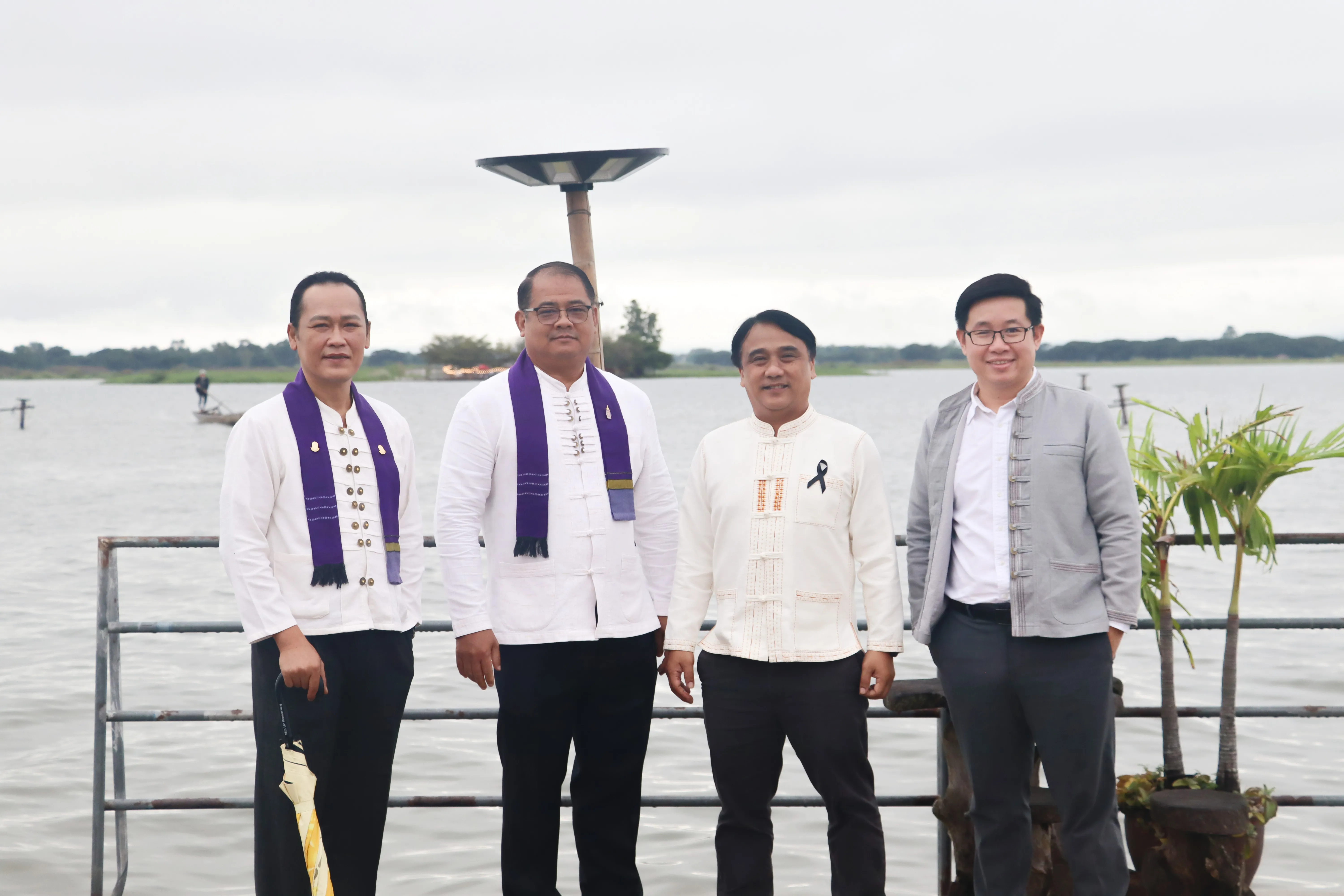 คณะรัฐศาสตร์และสังคมศาสตร์ มหาวิทยาลัยพะเยา ร่วมกิจกรรม “โมเมนต์แห่งความทรงจำ 15 ค่ำ เดือน 12” สืบสานประเพณีล้านนาและถวายเป็นพระราชกุศล