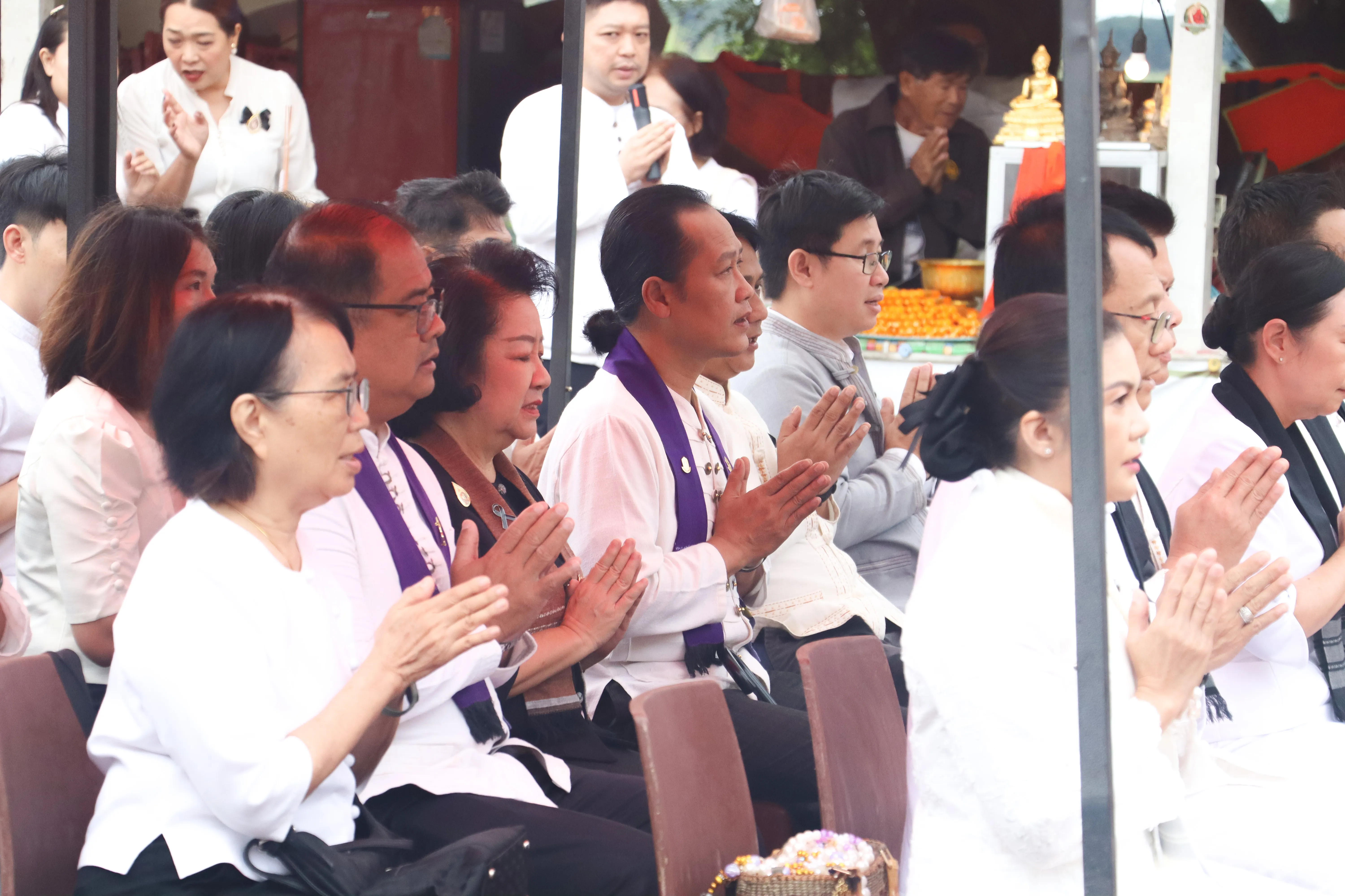 คณะรัฐศาสตร์และสังคมศาสตร์ มหาวิทยาลัยพะเยา ร่วมกิจกรรม “โมเมนต์แห่งความทรงจำ 15 ค่ำ เดือน 12” สืบสานประเพณีล้านนาและถวายเป็นพระราชกุศล