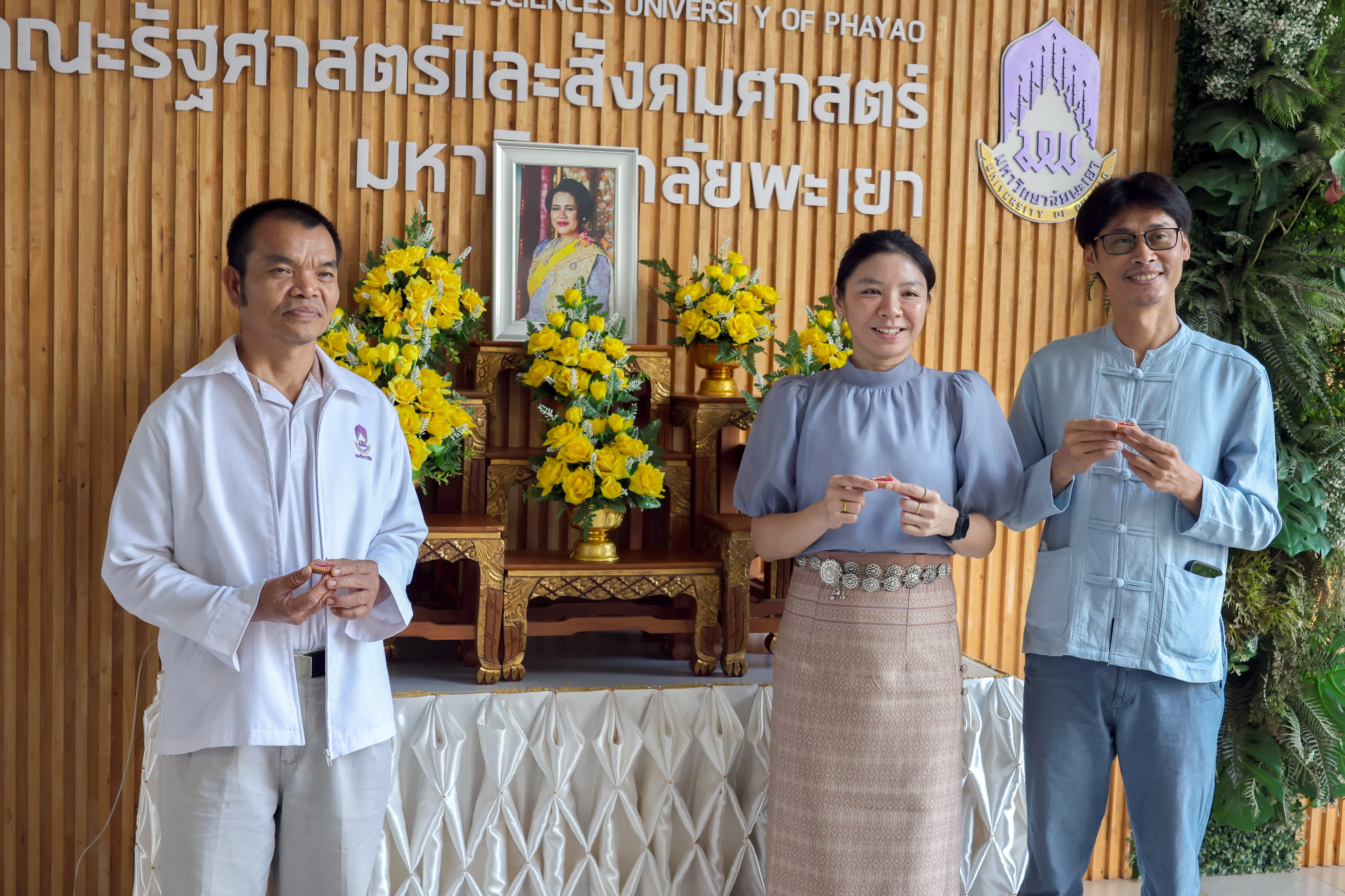 คณะรัฐศาสตร์และสังคมศาสตร์ มพ. สืบสานประเพณียี่เป็งล้านนา ในโครงการ “ยี่เป็งรัฐพัฒน์รวมใจ สถิตใน ไทยนิรันดร์” ประจำปี 2568