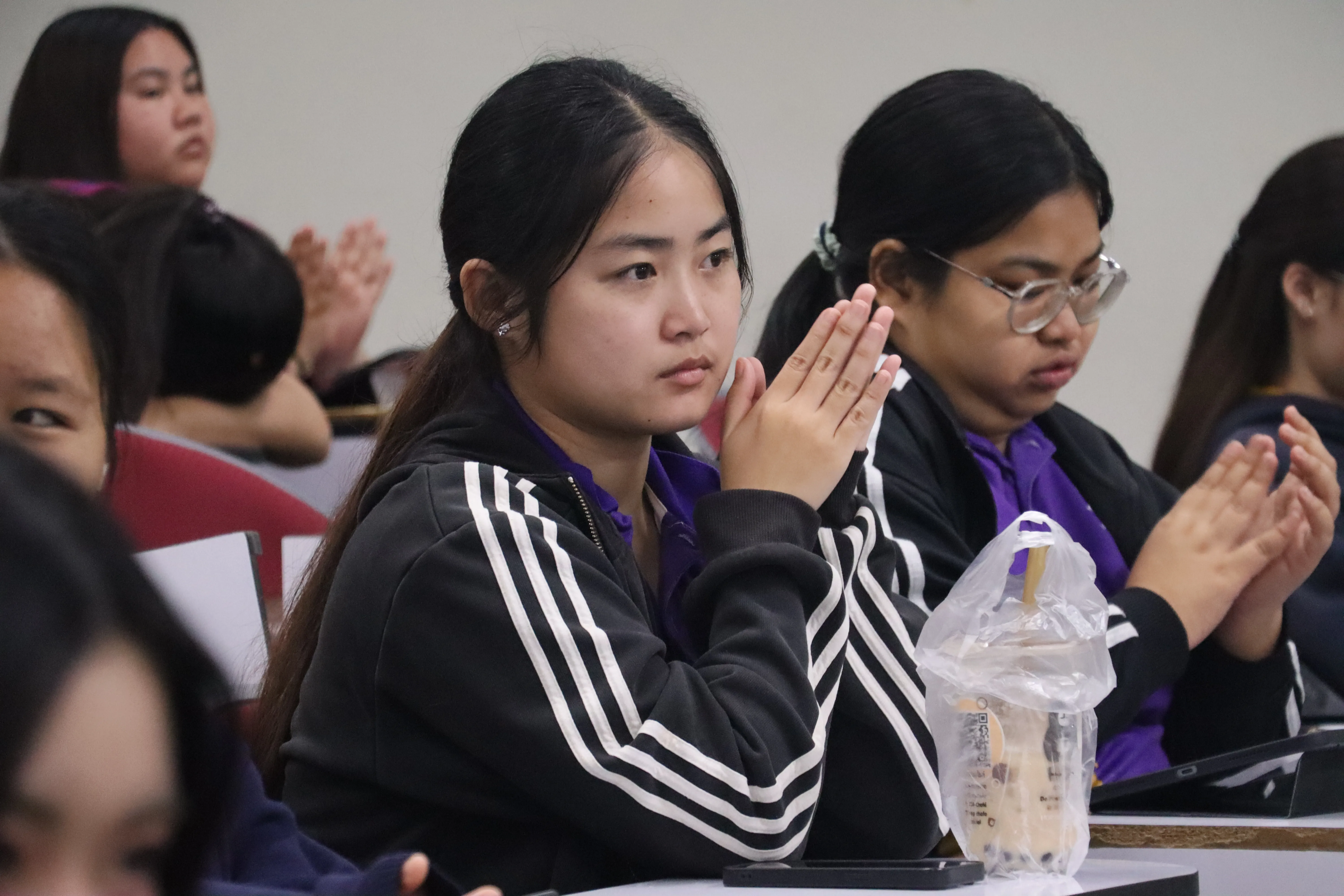 นิสิตรัฐศาสตร์ คณะรัฐศาสตร์และสังคมศาสตร์ มพ. กว่า 148 คน สัมผัสจริงนโยบายรถไฟสายเหนือ เชื่อมภาคเรียนสู่ภาคสนาม