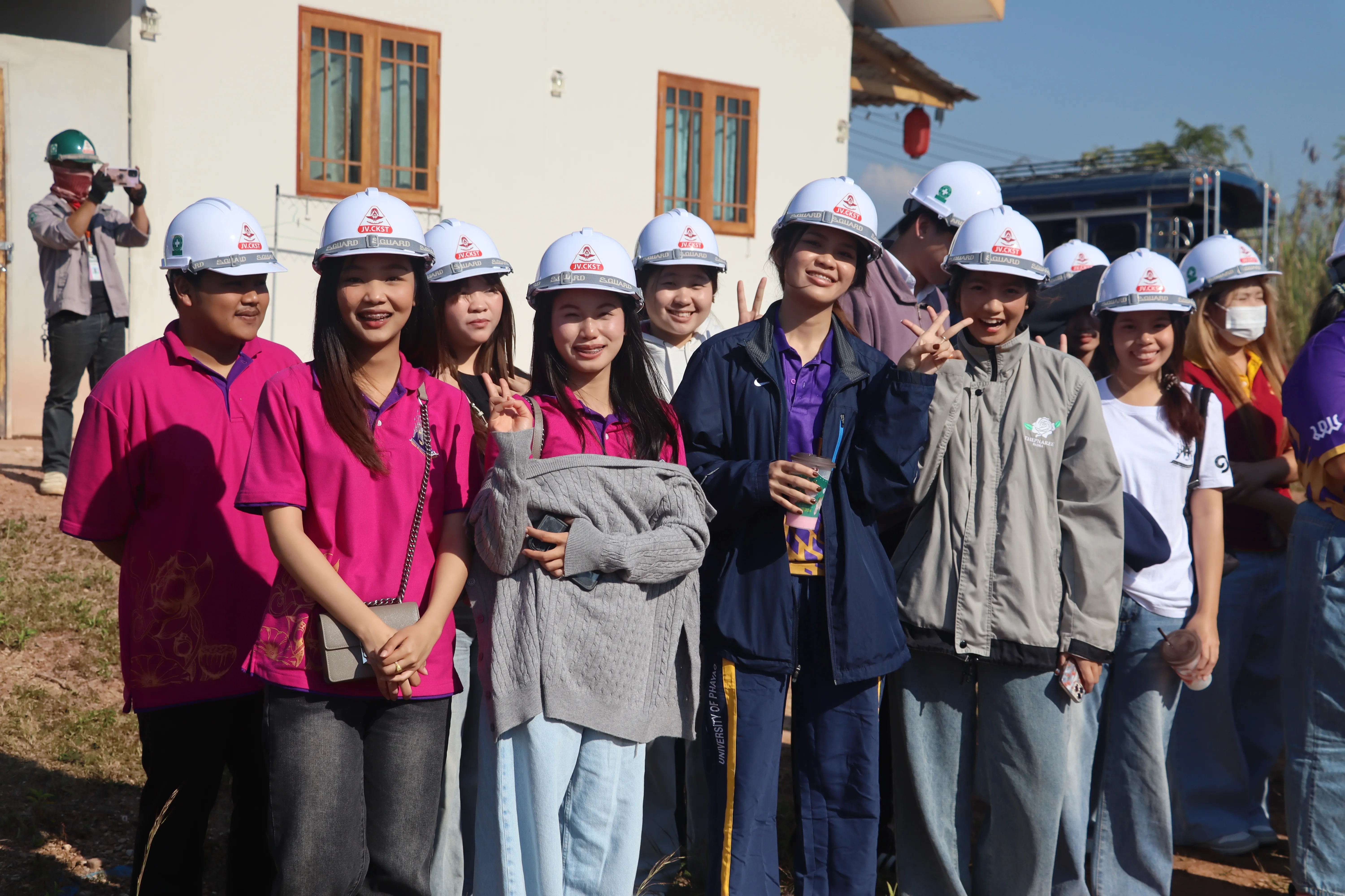 นิสิตรัฐศาสตร์ คณะรัฐศาสตร์และสังคมศาสตร์ มพ. กว่า 148 คน สัมผัสจริงนโยบายรถไฟสายเหนือ เชื่อมภาคเรียนสู่ภาคสนาม