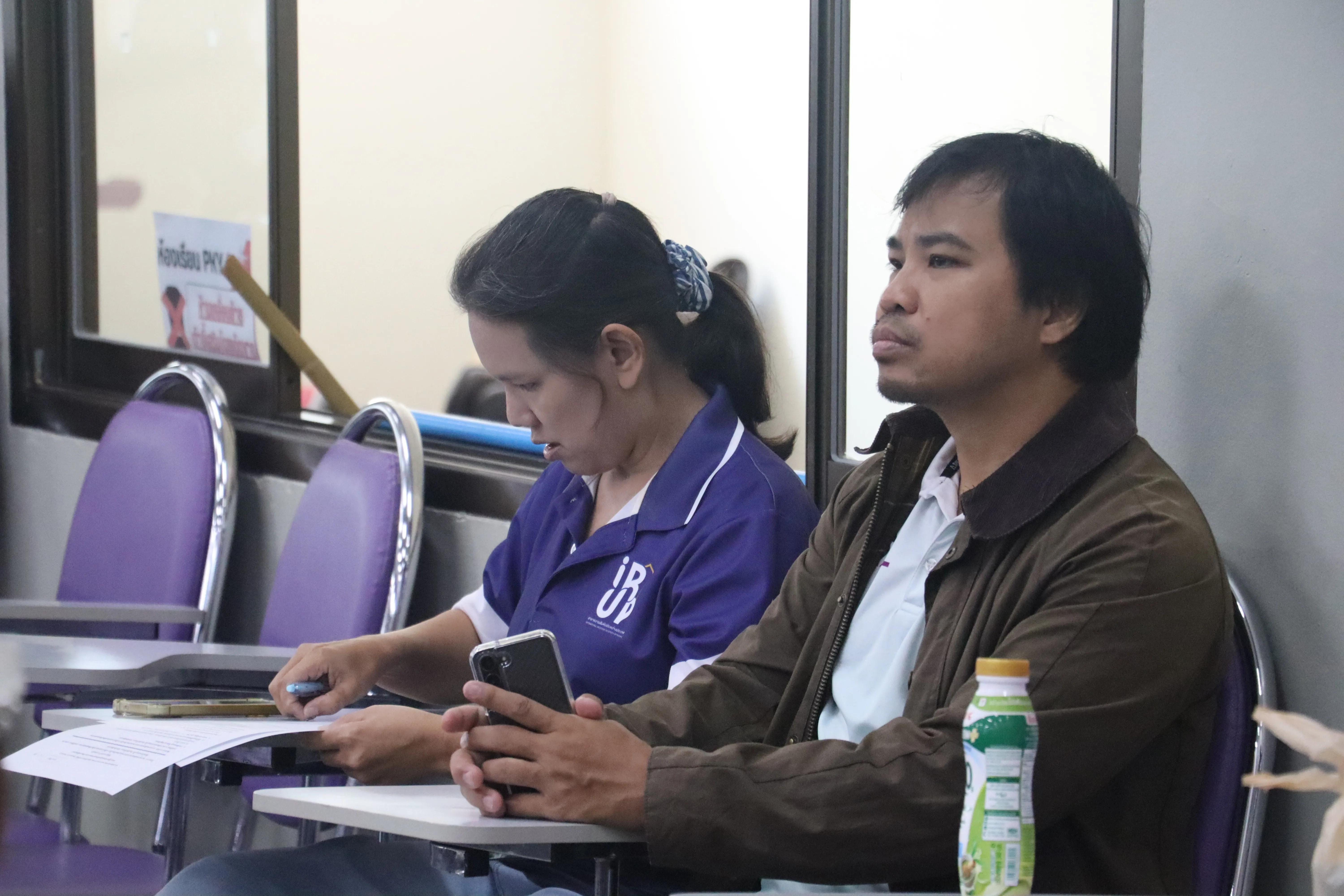 นิสิตรัฐศาสตร์ คณะรัฐศาสตร์และสังคมศาสตร์ มพ. กว่า 148 คน สัมผัสจริงนโยบายรถไฟสายเหนือ เชื่อมภาคเรียนสู่ภาคสนาม