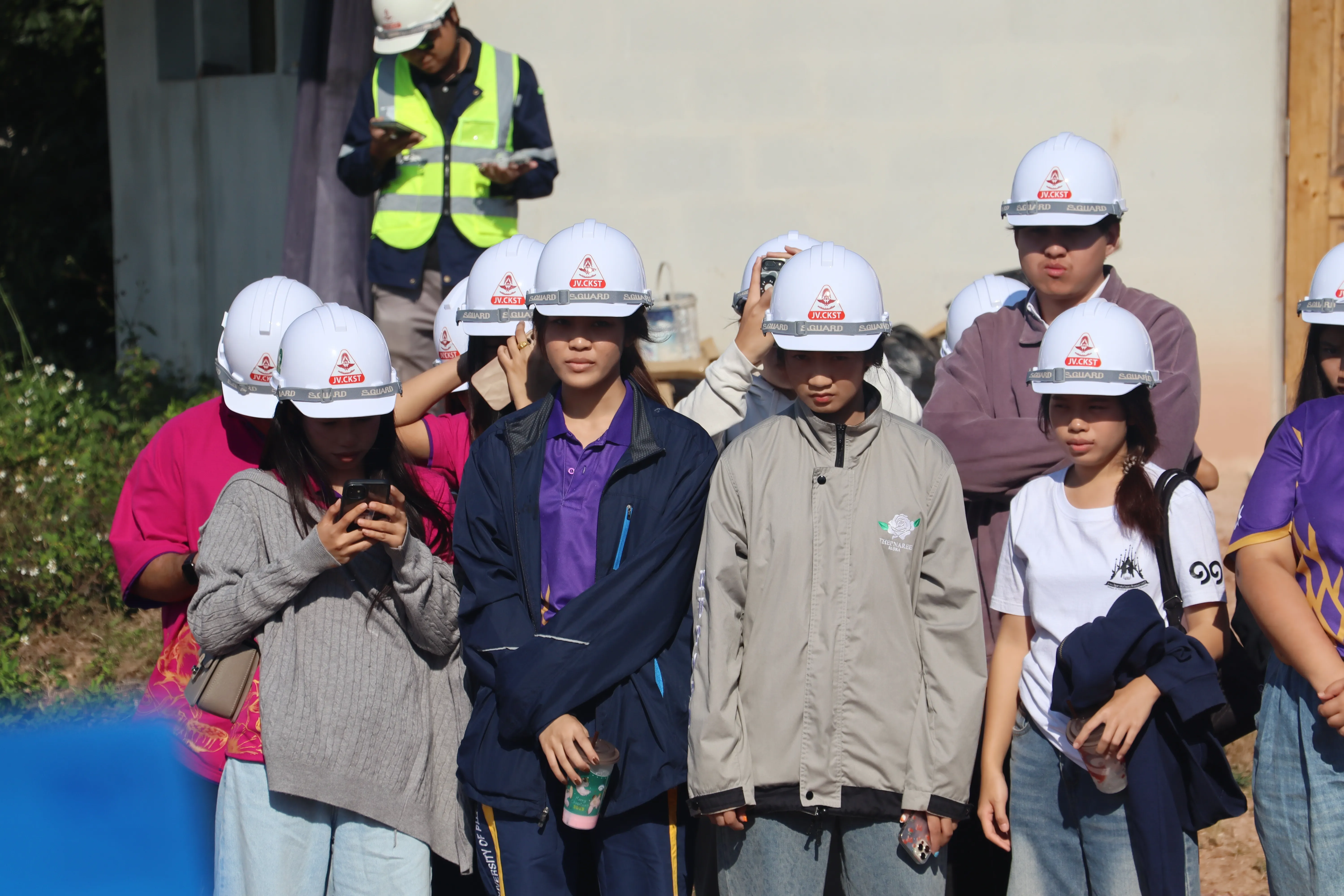 นิสิตรัฐศาสตร์ คณะรัฐศาสตร์และสังคมศาสตร์ มพ. กว่า 148 คน สัมผัสจริงนโยบายรถไฟสายเหนือ เชื่อมภาคเรียนสู่ภาคสนาม