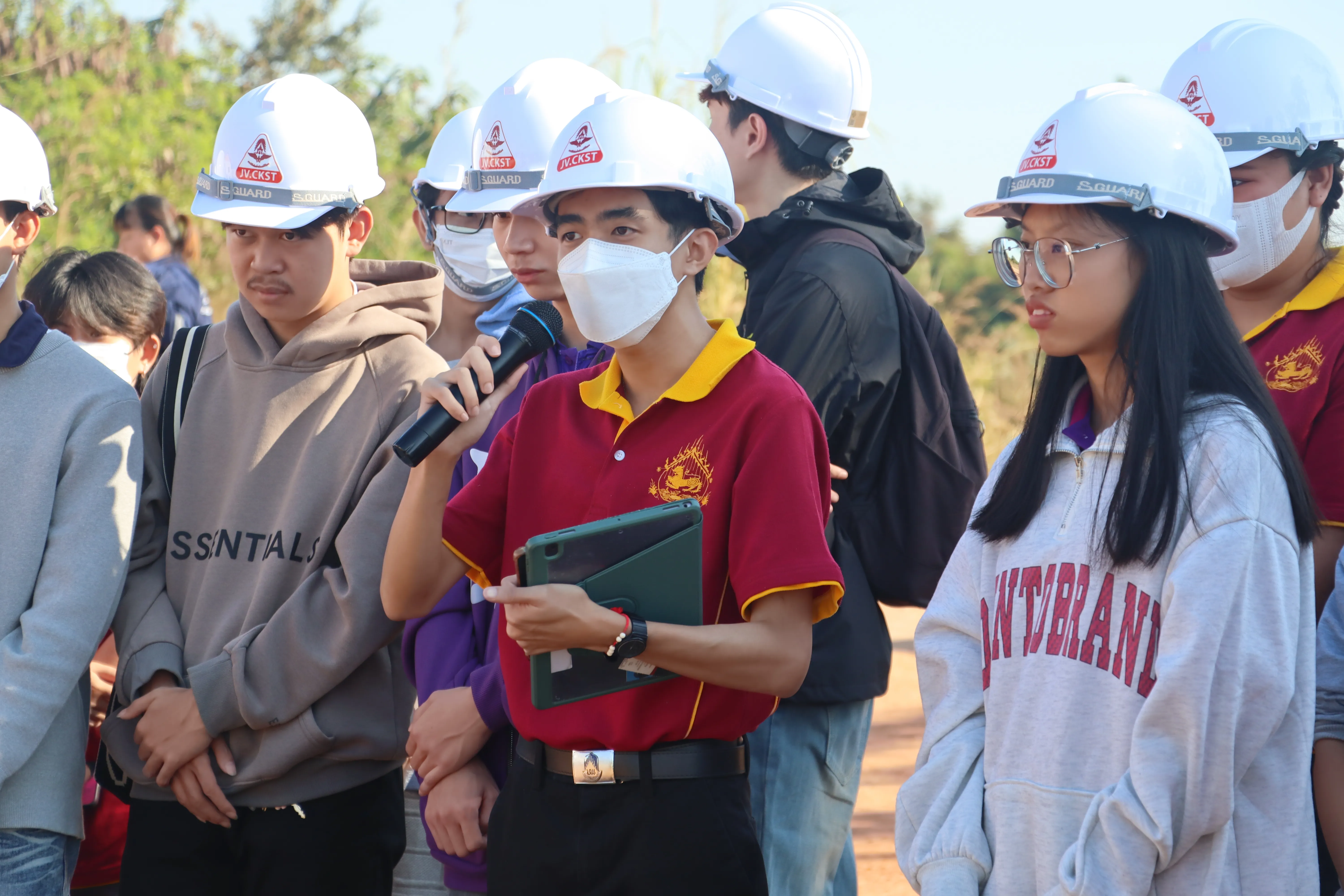 นิสิตรัฐศาสตร์ คณะรัฐศาสตร์และสังคมศาสตร์ มพ. กว่า 148 คน สัมผัสจริงนโยบายรถไฟสายเหนือ เชื่อมภาคเรียนสู่ภาคสนาม