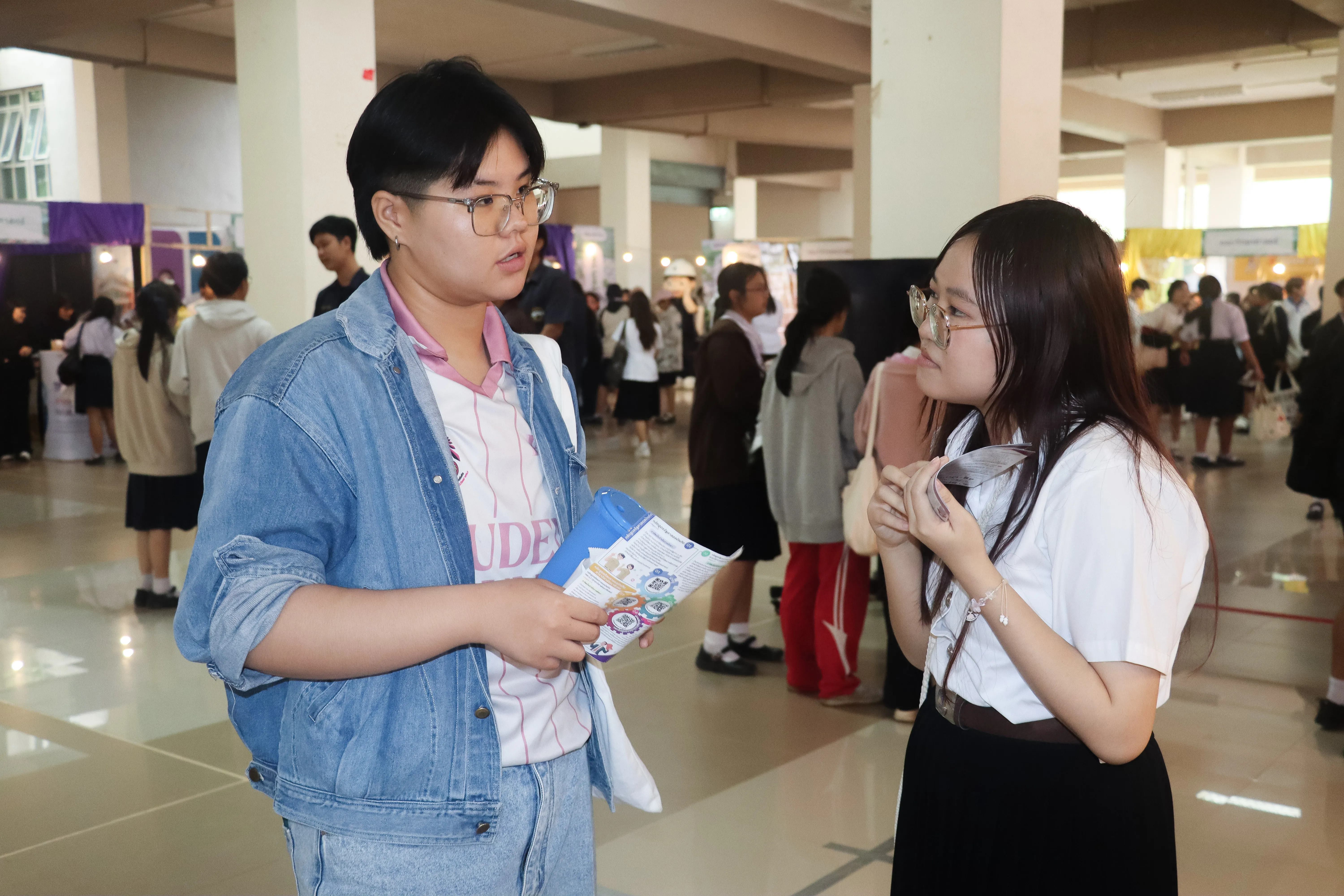 คึกคัก! คณะรัฐศาสตร์และสังคมศาสตร์ ม.พะเยา แนะแนวการศึกษา 4 หลักสูตรฮิต ในงาน Open House 2026 มหาวิทยาลัยพะเยา
