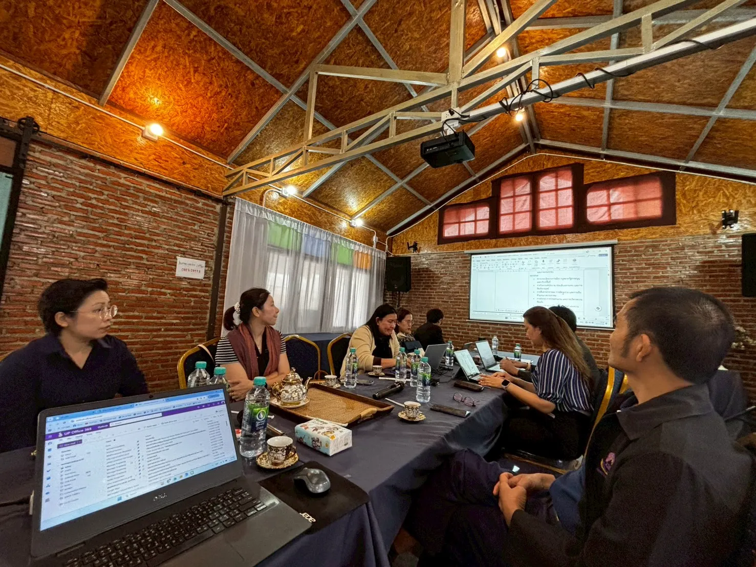 คณะรัฐศาสตร์และสังคมศาสตร์ ม.พะเยา จัดเวทีพิจารณาปรับปรุงหลักสูตรรัฐประศาสนศาสตรมหาบัณฑิต มุ่งผลิตบัณฑิตตอบโจทย์ยุคใหม่