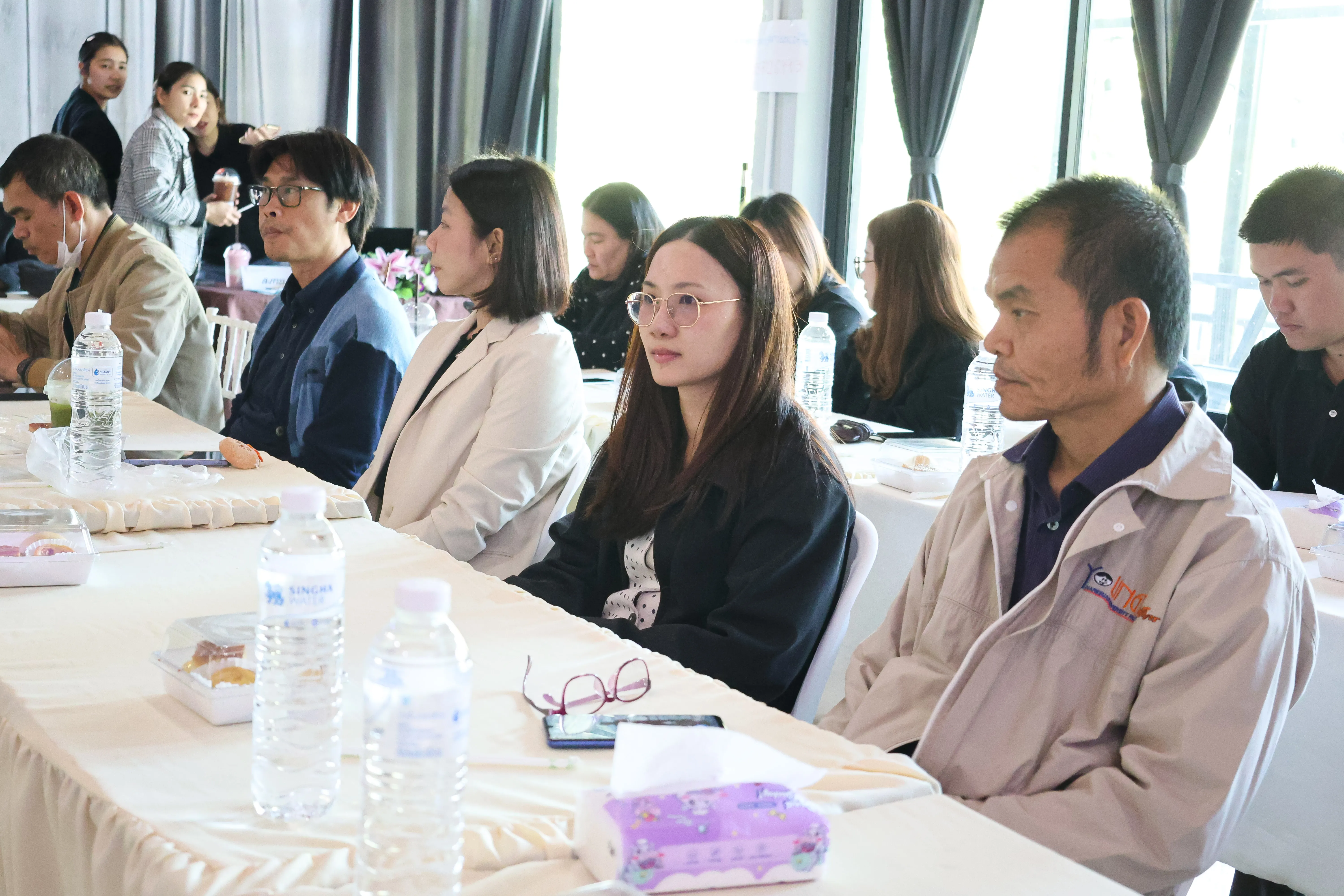 คณะรัฐศาสตร์และสังคมศาสตร์ มพ. จัดประชุมบุคลากร ประจำภาคการศึกษาที่ 2/2568 พร้อมงานเลี้ยงปีใหม่สร้างขวัญกำลังใจ