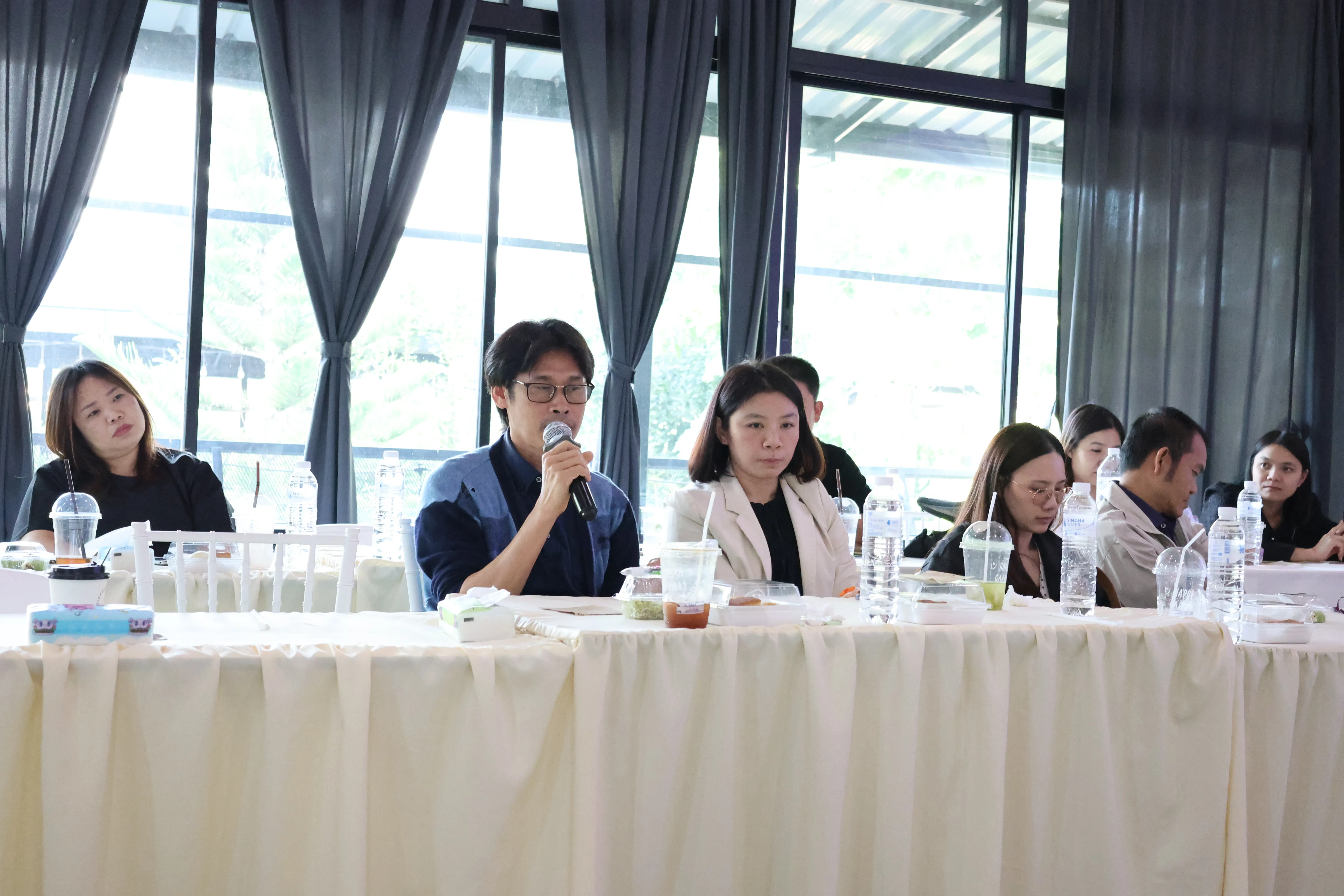 คณะรัฐศาสตร์และสังคมศาสตร์ มพ. จัดประชุมบุคลากร ประจำภาคการศึกษาที่ 2/2568 พร้อมงานเลี้ยงปีใหม่สร้างขวัญกำลังใจ