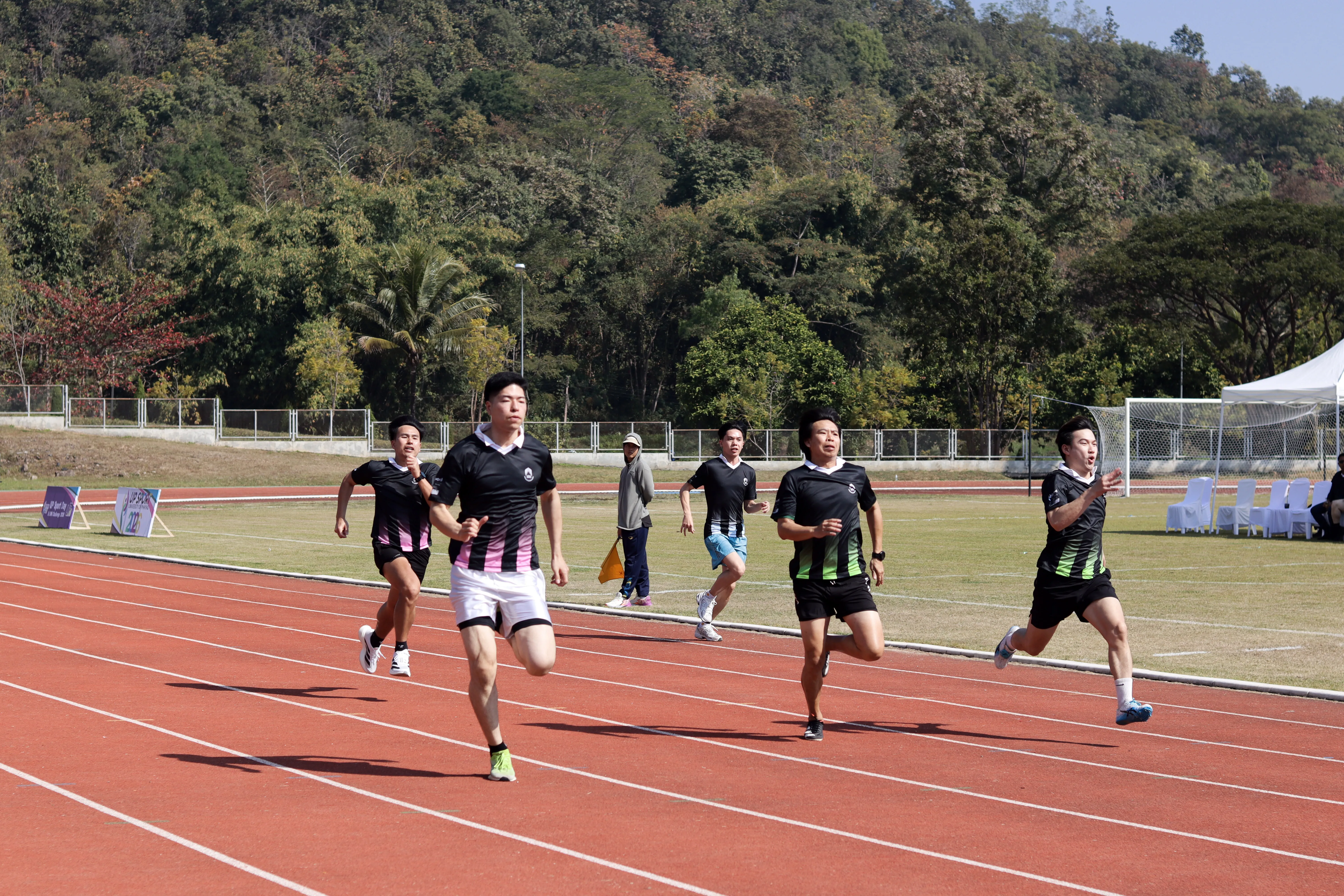 คณะรัฐศาสตร์และสังคมศาสตร์ มพ. รวมพลังสร้างสุขภาวะที่ยั่งยืน ในมหกรรมกีฬาบุคลากร “UP Sport Day & BMI Challenge 2026”