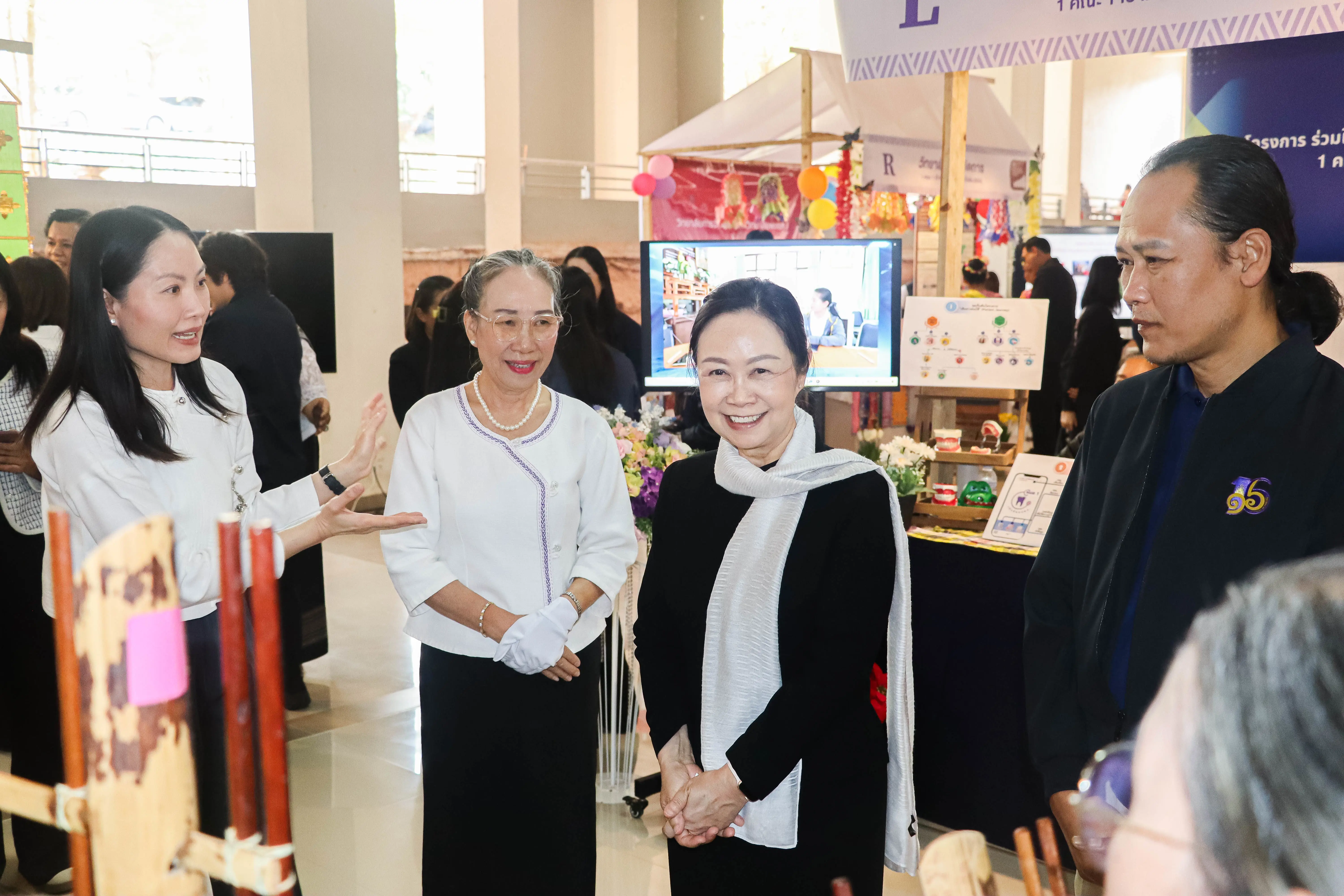 คณะรัฐศาสตร์และสังคมศาสตร์ มหาวิทยาลัยพะเยา “คว้ารางวัลระดับเหรียญทอง” โครงการ 1 คณะ 1 SDG ในงานประชุมวิชาการระดับชาติพะเยาวิจัย ครั้งที่ 15