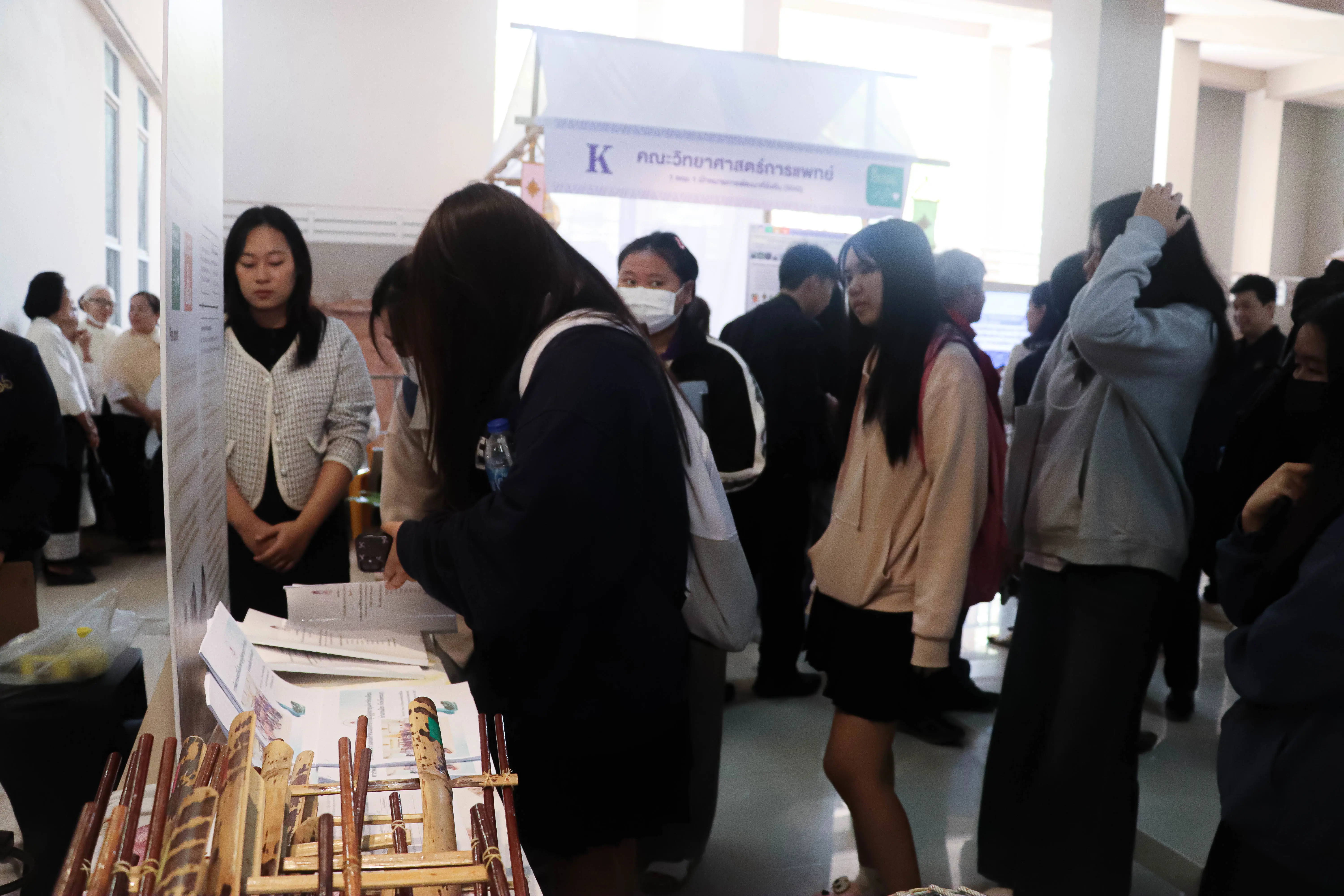 คณะรัฐศาสตร์และสังคมศาสตร์ มหาวิทยาลัยพะเยา “คว้ารางวัลระดับเหรียญทอง” โครงการ 1 คณะ 1 SDG ในงานประชุมวิชาการระดับชาติพะเยาวิจัย ครั้งที่ 15