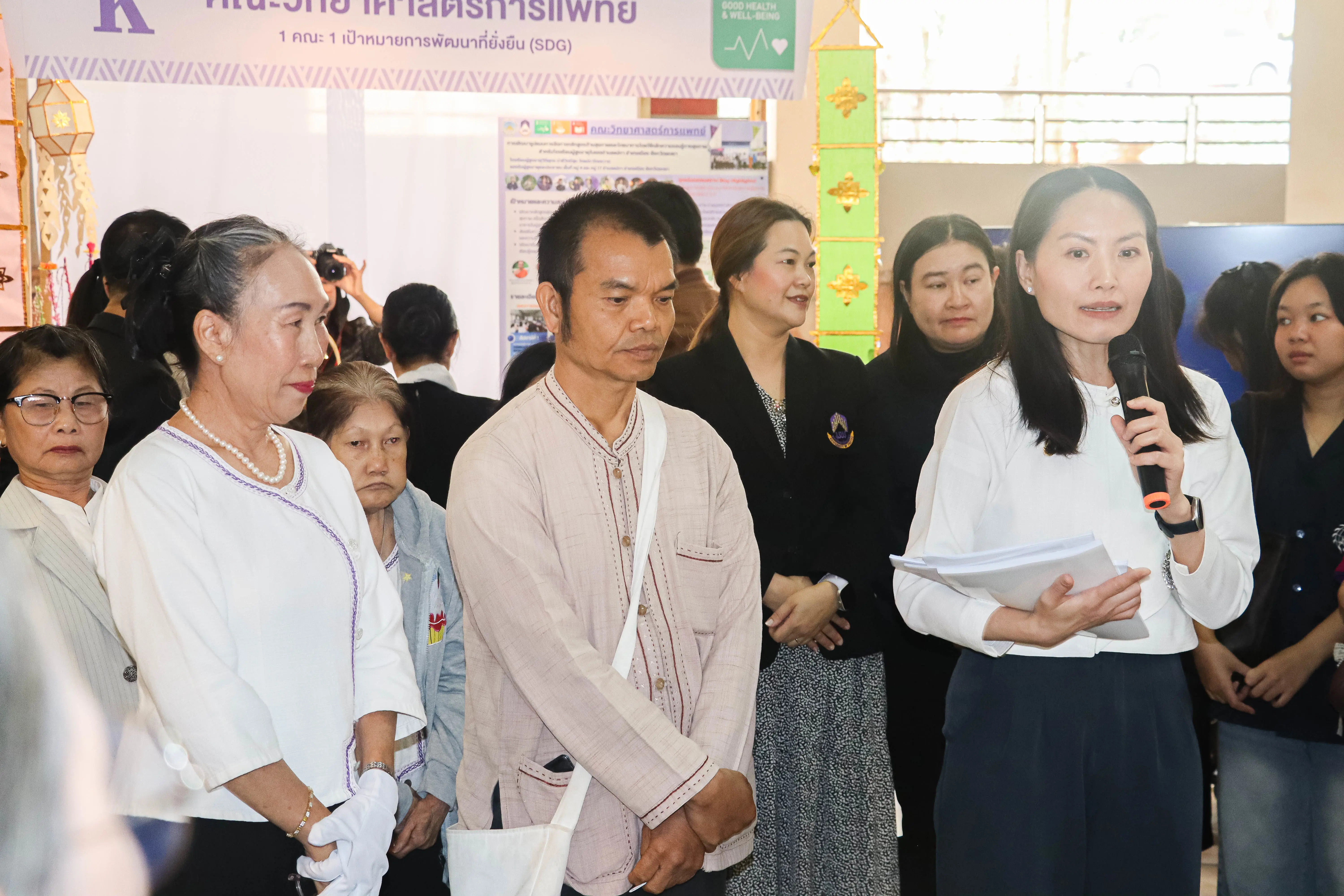 คณะรัฐศาสตร์และสังคมศาสตร์ มหาวิทยาลัยพะเยา “คว้ารางวัลระดับเหรียญทอง” โครงการ 1 คณะ 1 SDG ในงานประชุมวิชาการระดับชาติพะเยาวิจัย ครั้งที่ 15