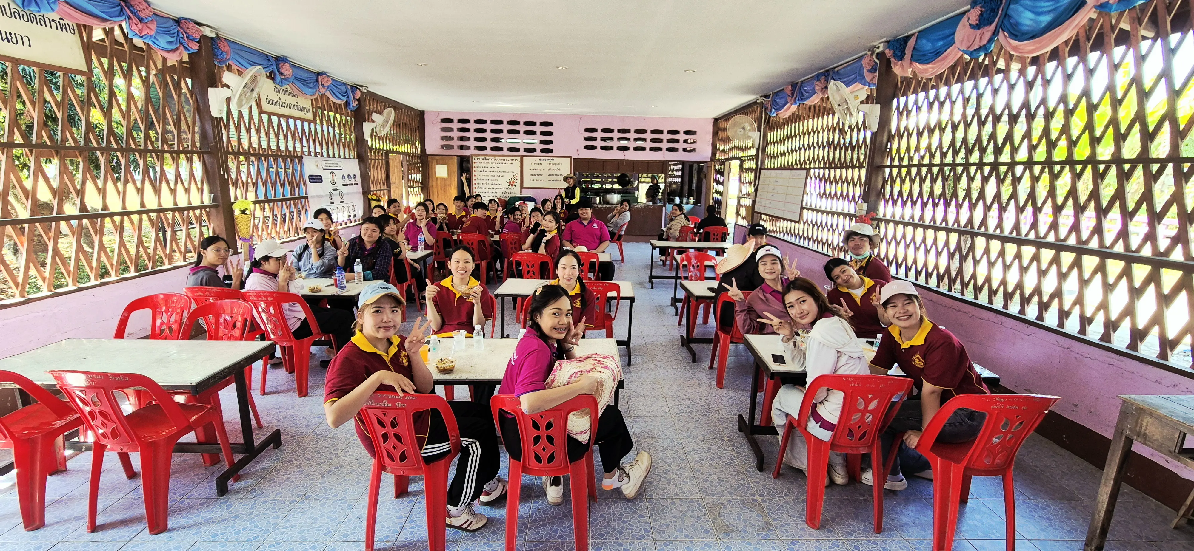 หลักสูตรรัฐศาสตรบัณฑิต คณะรัฐศาสตร์และสังคมศาสตร์ มพ. ยกทัพลงพื้นที่แม่ใจ จัดค่าย "สิงห์อาสา 69" เปลี่ยนความรู้ในห้องเรียน สู่การสร้างคุณค่าเพื่อชุมชน