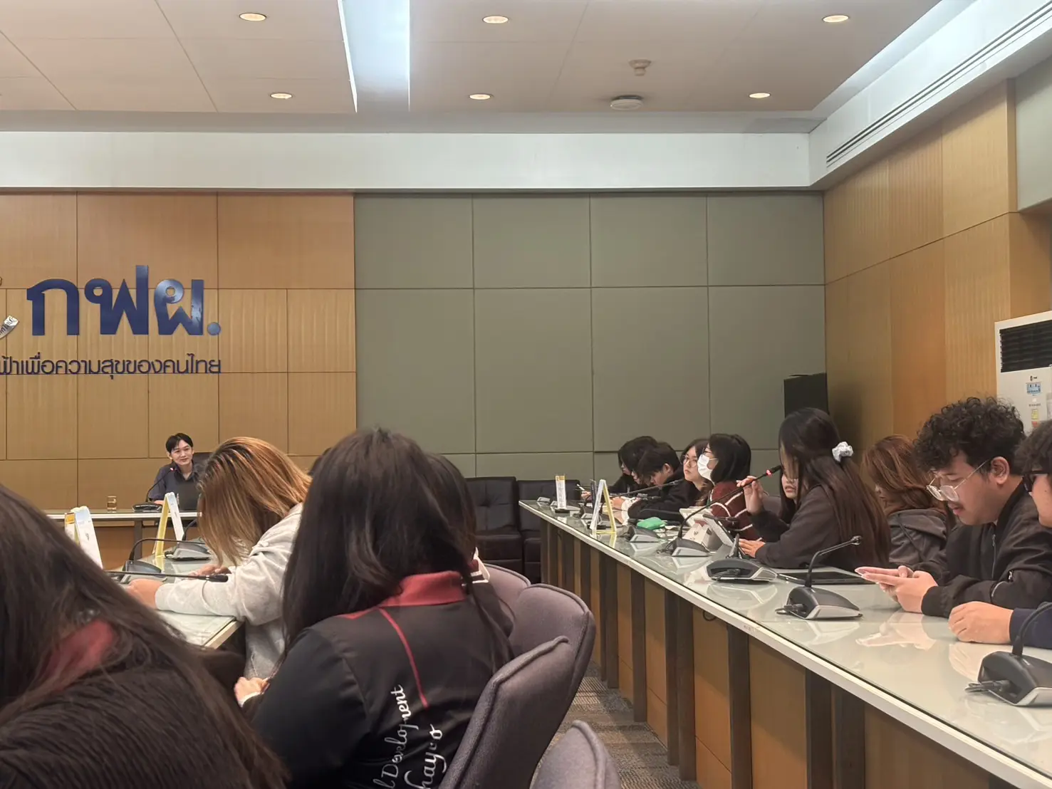 หลักสูตรศิลปศาสตรบัณฑิต สาขาวิชาพัฒนาสังคม คณะรัฐศาสตร์และสังคมศาสตร์ ม.พะเยา ขับเคลื่อนทักษะนิสิตสู่นวัตกรสังคม บูรณาการองค์ความรู้ด้านนวัตกรรมสิ่งแวดล้อมและชุมชนยั่งยืน ณ กฟผ. แม่เมาะ