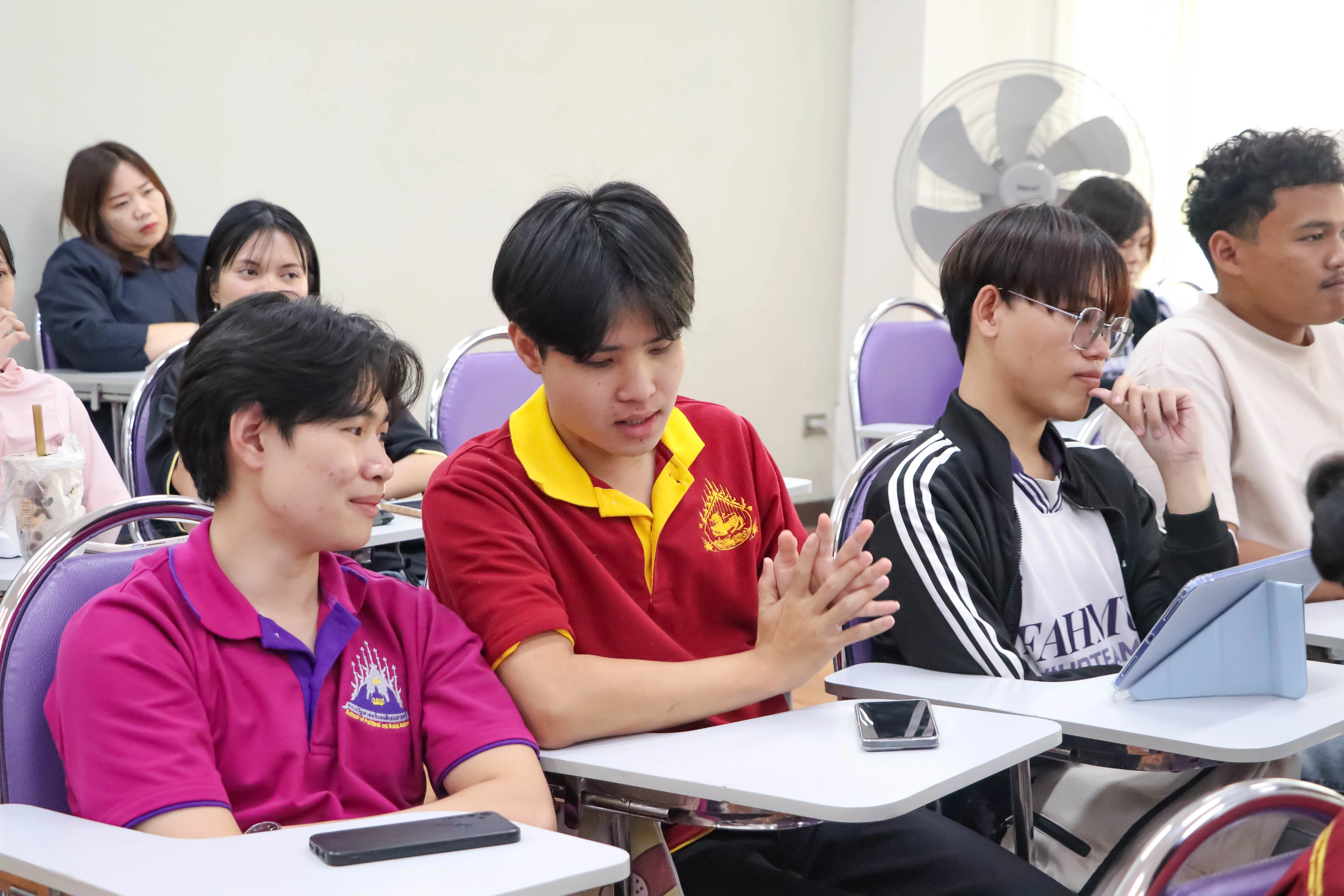 คณะรัฐศาสตร์และสังคมศาสตร์ ม.พะเยา จัดเวทีแสดงวิสัยทัศน์ผู้สมัครรับเลือกตั้งสโมสรนิสิต ประจำปี 2569 มุ่งสร้างจิตสำนึกประชาธิปไตยและการมีส่วนร่วมอย่างโปร่งใส