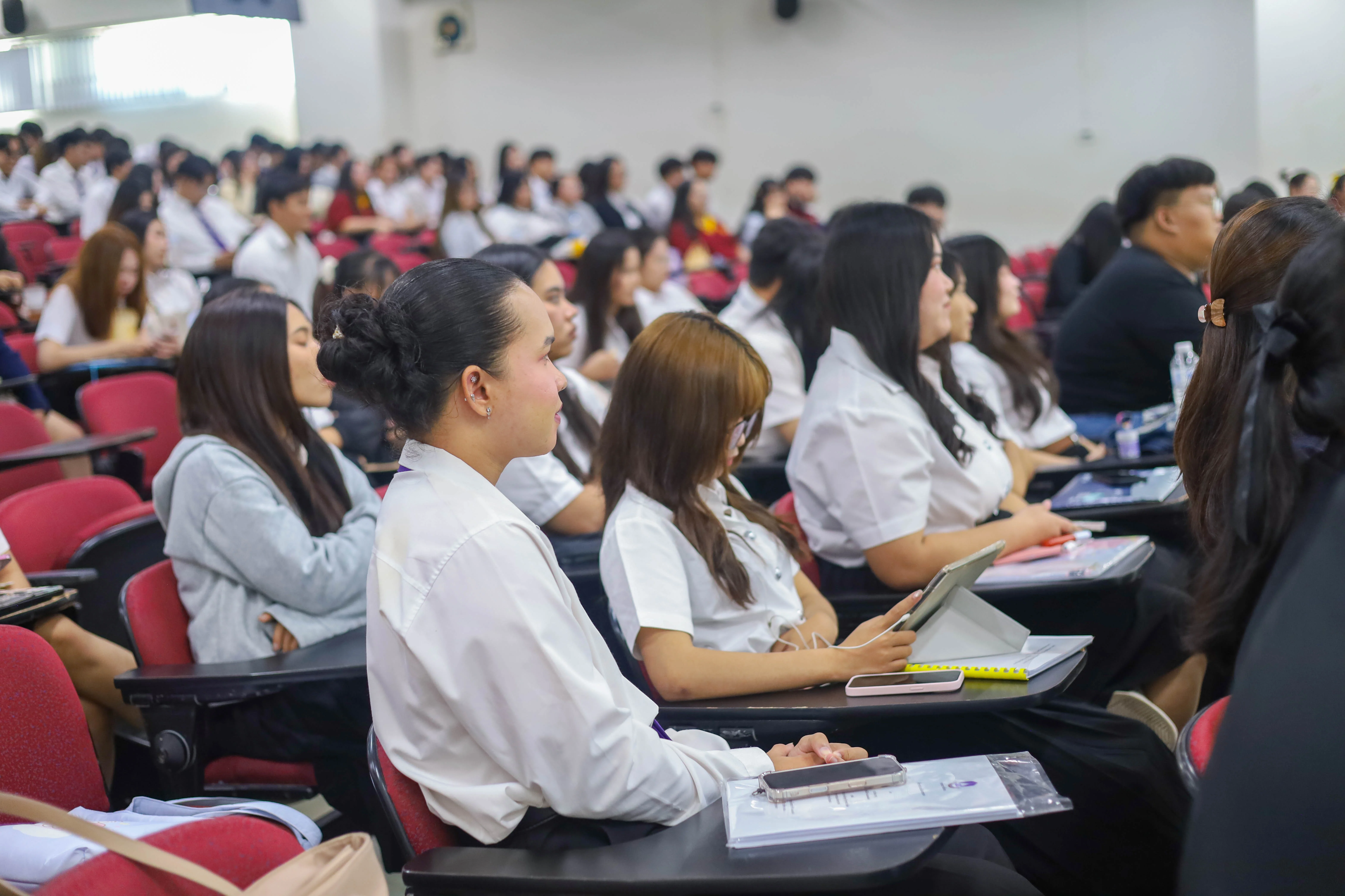 คณะรัฐศาสตร์และสังคมศาสตร์ จัดโครงการปัจฉิมนิเทศและบายเนียร์นิสิตชั้นปีที่ 4 ประจำปีการศึกษา 2568