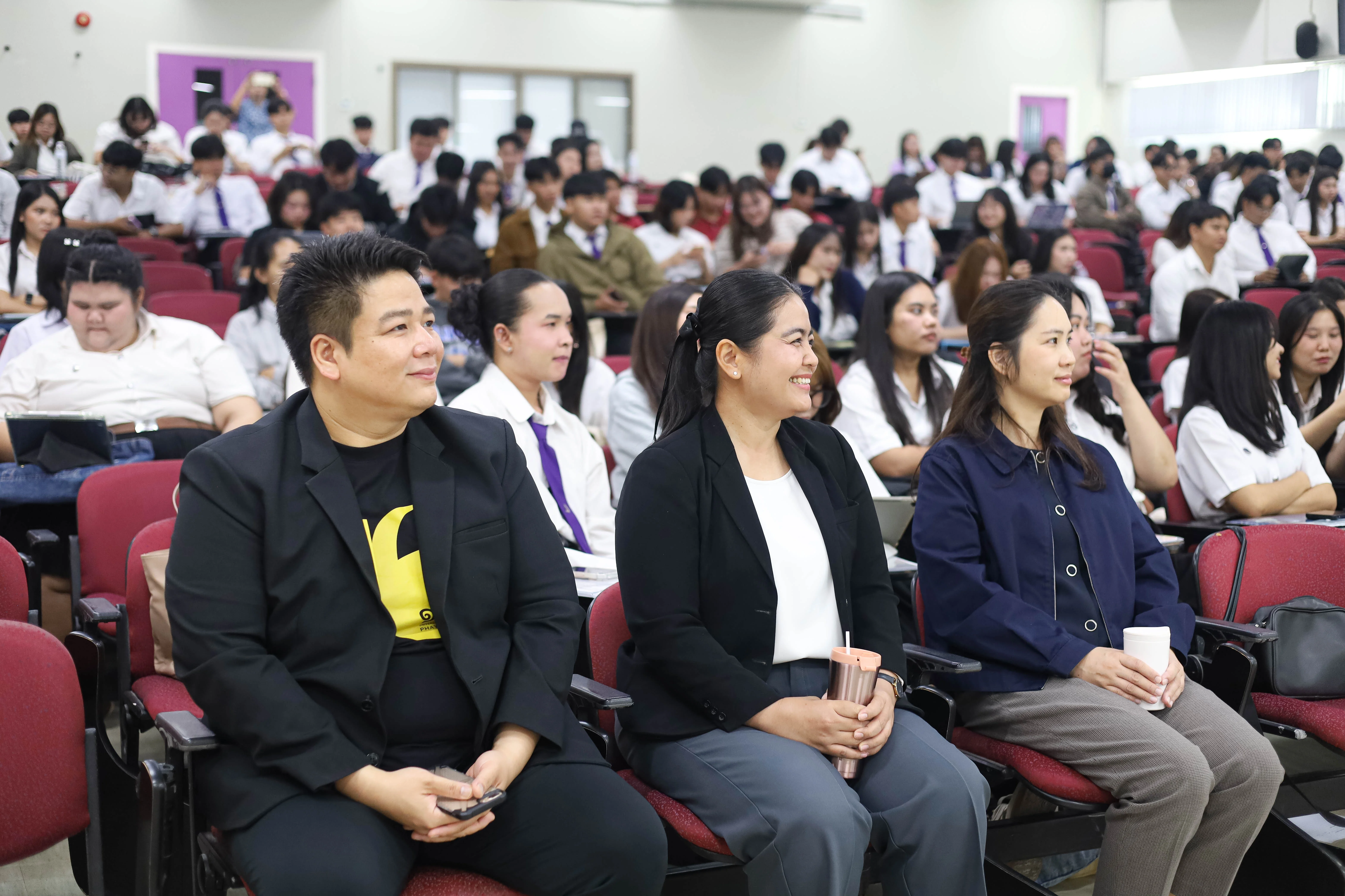 คณะรัฐศาสตร์และสังคมศาสตร์ จัดโครงการปัจฉิมนิเทศและบายเนียร์นิสิตชั้นปีที่ 4 ประจำปีการศึกษา 2568