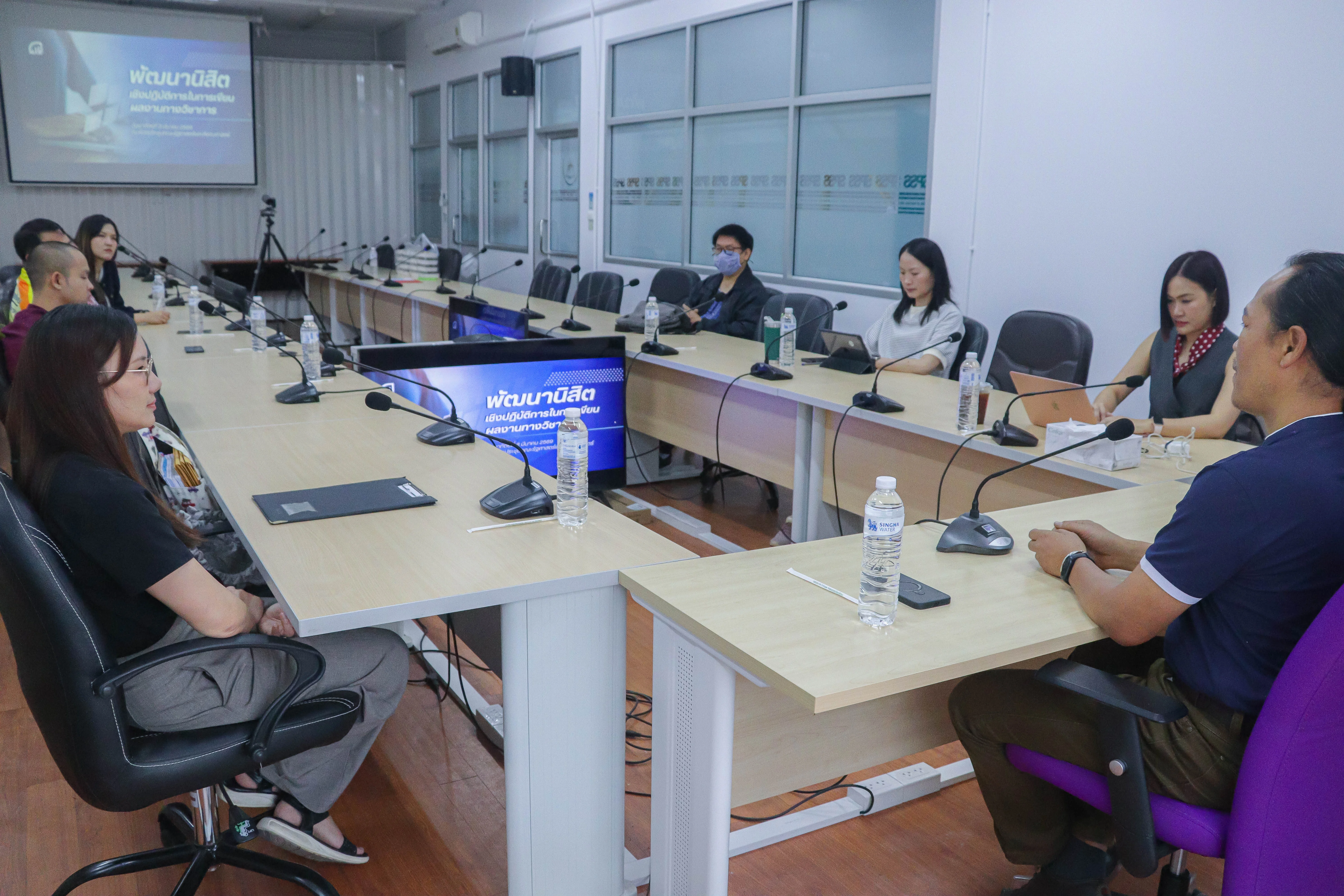 คณะรัฐศาสตร์และสังคมศาสตร์ ม.พะเยา ติวเข้มทักษะการเขียนผลงานวิชาการ ยกระดับนิสิต ป.โท สู่มาตรฐานระดับชาติ