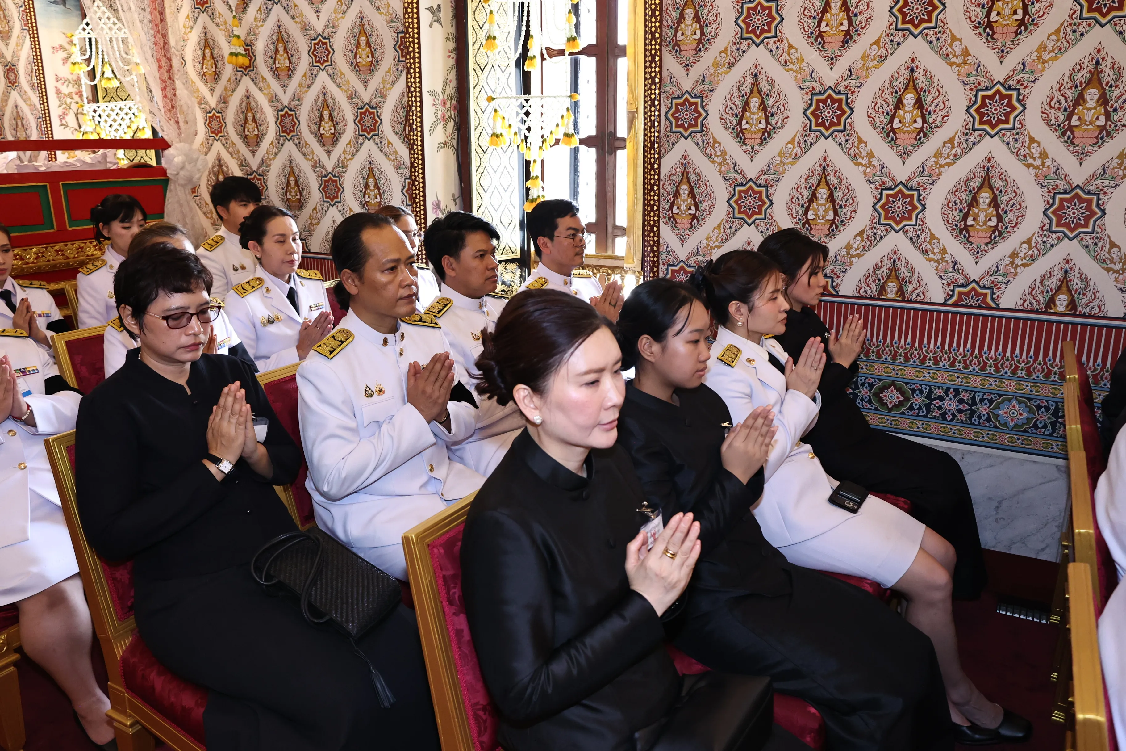 คณะรัฐศาสตร์และสังคมศาสตร์ ม.พะเยา ร่วมเป็นเจ้าภาพบำเพ็ญกุศลถวายพระบรมศพ สมเด็จพระนางเจ้าสิริกิติ์ พระบรมราชินีนาถ พระบรมราชชนนีพันปีหลวง ณ พระบรมมหาราชวัง