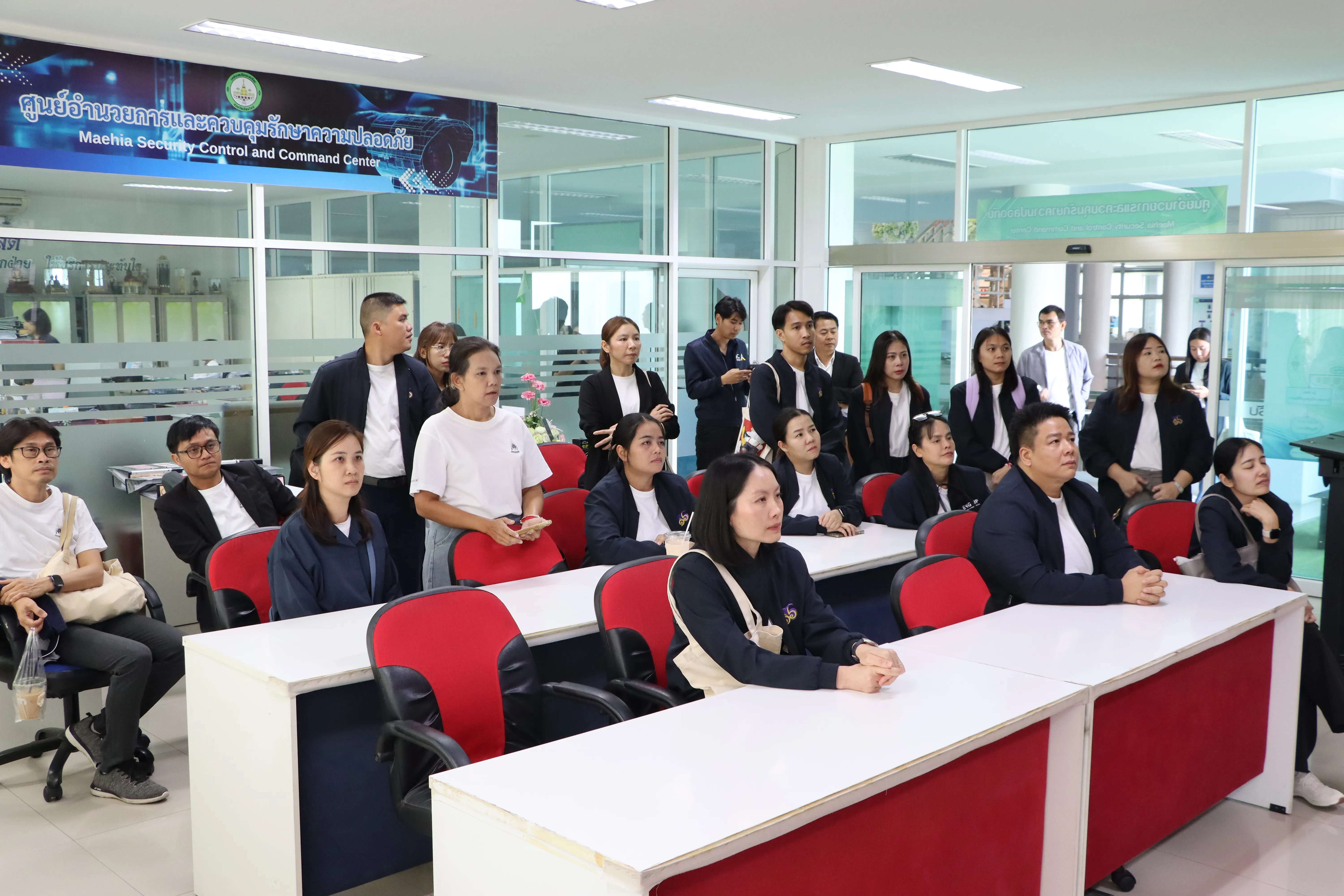 คณะรัฐศาสตร์และสังคมศาสตร์ ม.พะเยา เดินหน้าพัฒนาแผนยุทธศาสตร์ ศึกษาดูงาน–ถอดบทเรียน เสริมศักยภาพองค์กรสู่ความเป็นเลิศ
