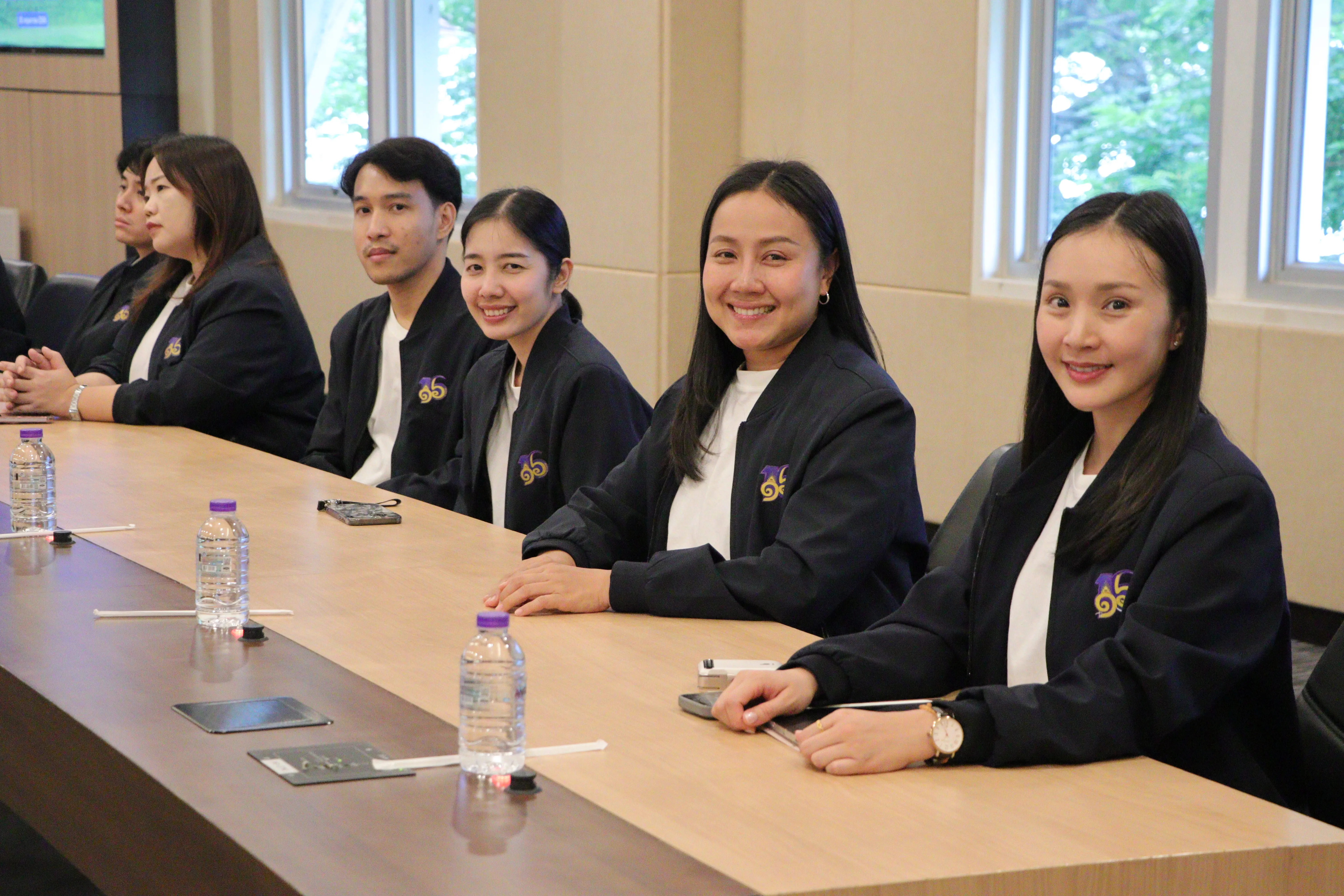 คณะรัฐศาสตร์และสังคมศาสตร์ ม.พะเยา เดินหน้าพัฒนาแผนยุทธศาสตร์ ศึกษาดูงาน–ถอดบทเรียน เสริมศักยภาพองค์กรสู่ความเป็นเลิศ
