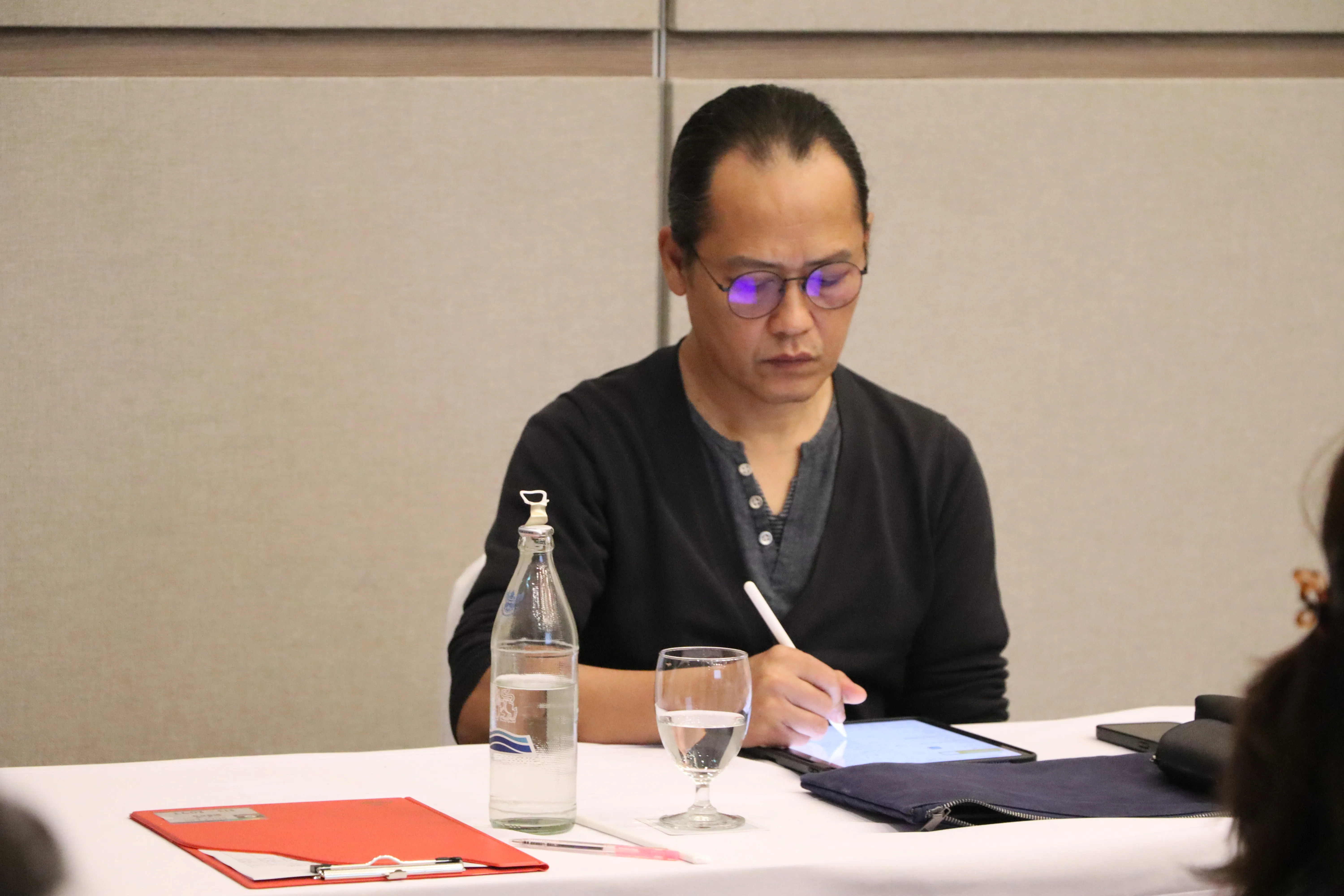 คณะรัฐศาสตร์และสังคมศาสตร์ ม.พะเยา เดินหน้าพัฒนาแผนยุทธศาสตร์ ศึกษาดูงาน–ถอดบทเรียน เสริมศักยภาพองค์กรสู่ความเป็นเลิศ