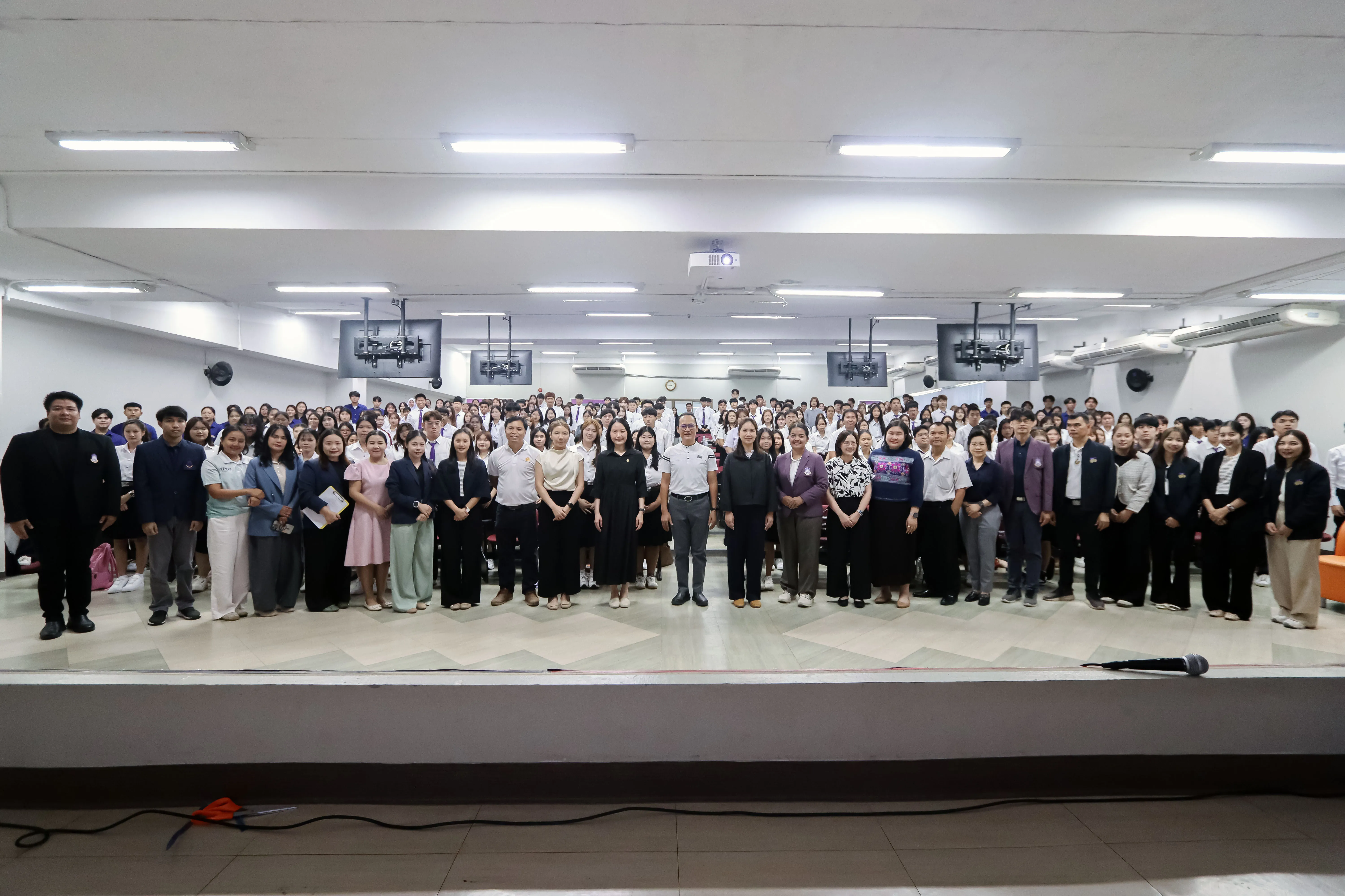 เปิดประตูสู่ชีวิตมหาวิทยาลัย รัฐศาสตร์และสังคมศาสตร์ ม.พะเยา จัดปฐมนิเทศนิสิตใหม่ ประจำปีการศึกษา 2569