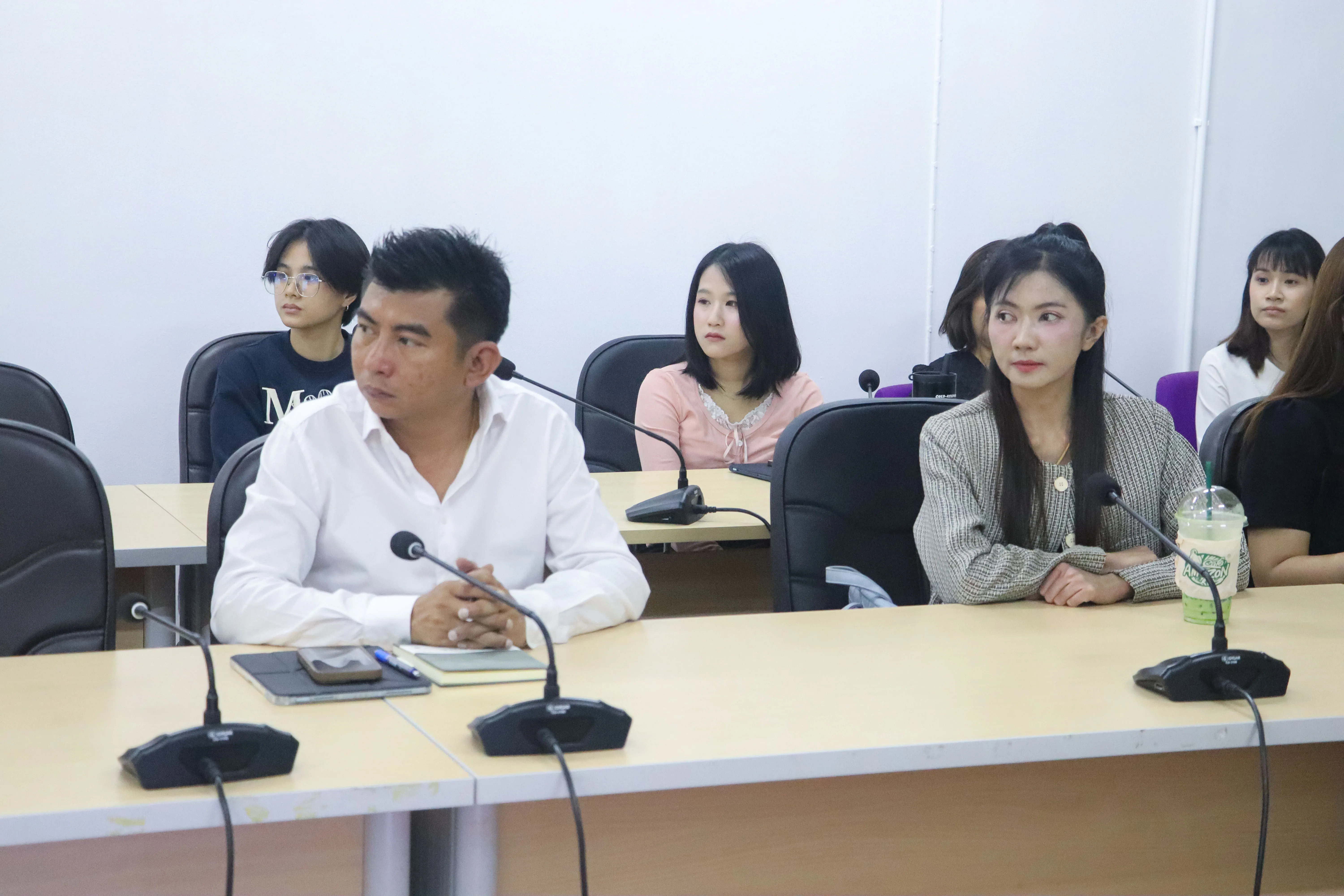 คณะรัฐศาสตร์และสังคมศาสตร์ จัดกิจกรรมปฐมนิเทศนิสิตระดับบัณฑิตศึกษา ประจำปีการศึกษา 2569