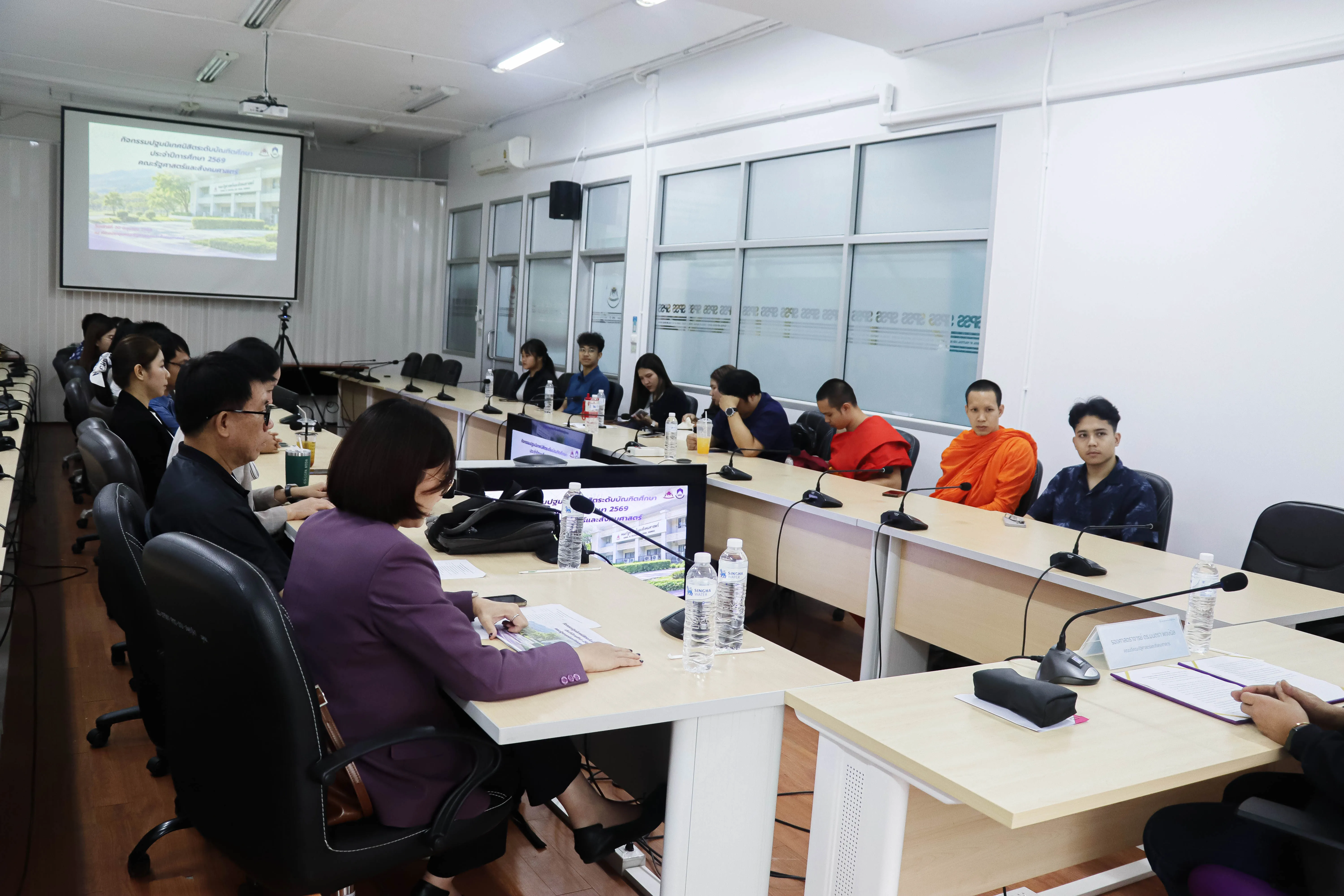 คณะรัฐศาสตร์และสังคมศาสตร์ จัดกิจกรรมปฐมนิเทศนิสิตระดับบัณฑิตศึกษา ประจำปีการศึกษา 2569