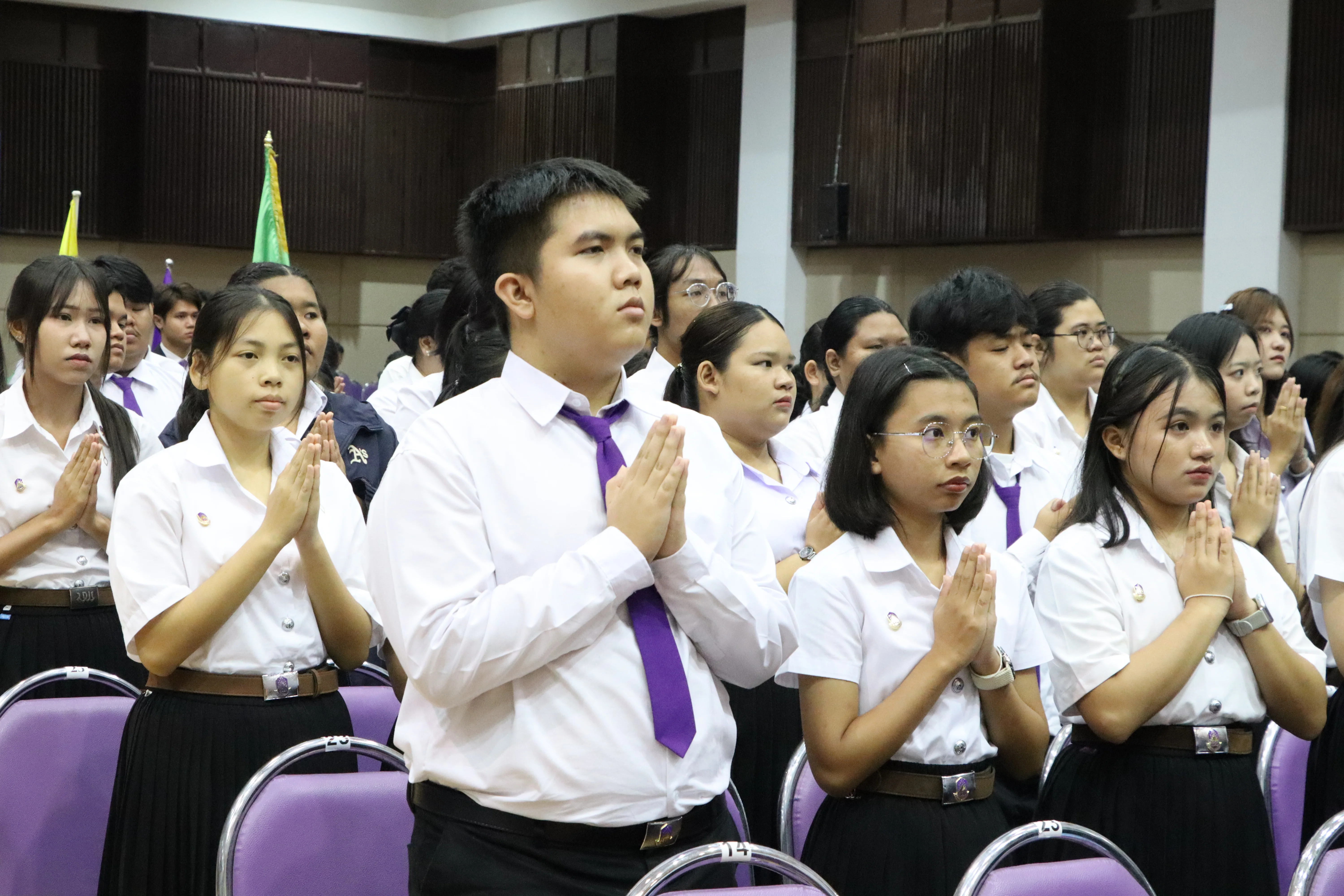 คณะรัฐศาสตร์และสังคมศาสตร์ ร่วมพิธีไหว้ครู ประจำปีการศึกษา 2569 พร้อมแสดงความยินดีแก่ นิสิตสร้างชื่อเสียง ผู้นำนิสิต และคณาจารย์ผู้ได้รับรางวัลอาจารย์มืออาชีพระดับ 2