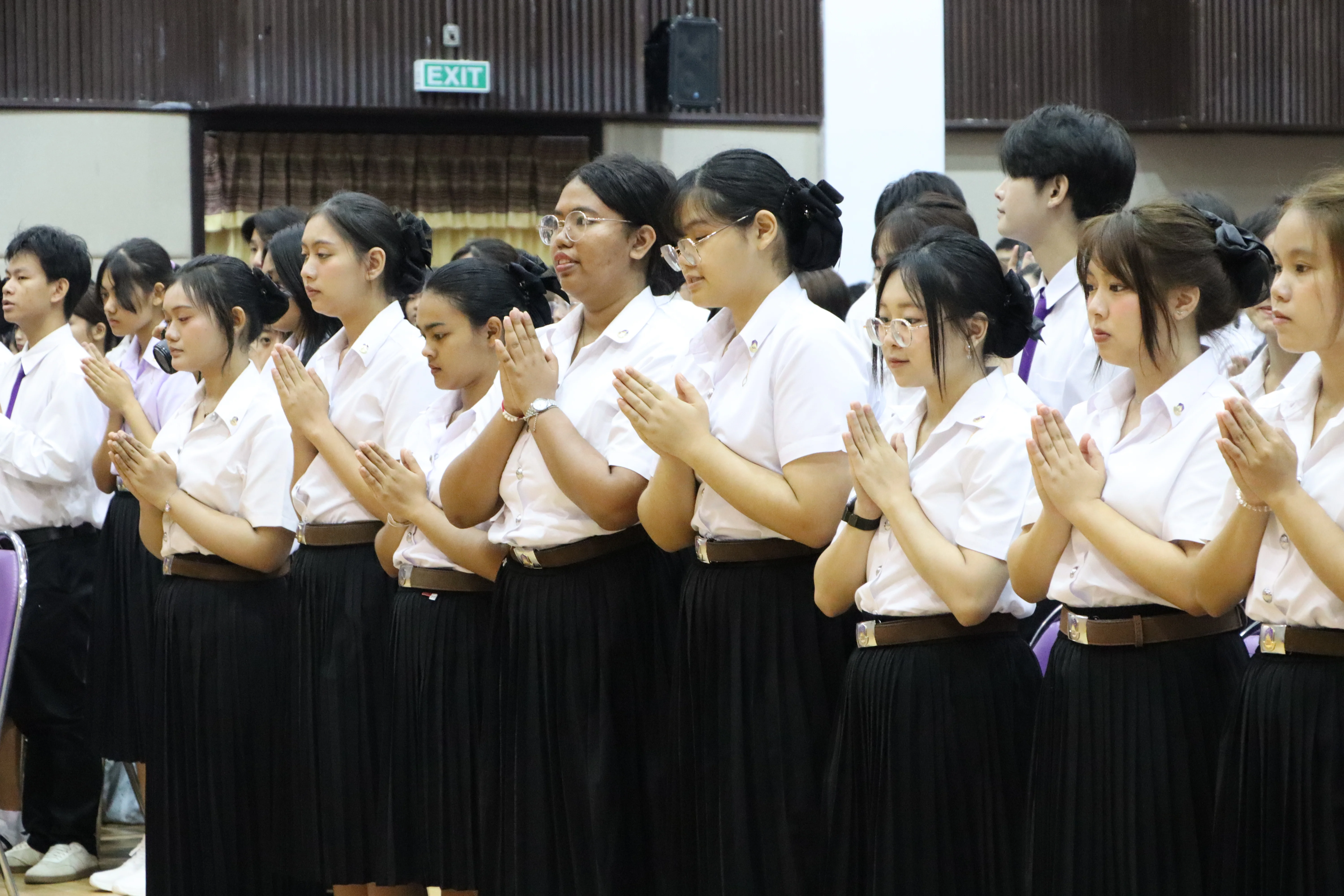 คณะรัฐศาสตร์และสังคมศาสตร์ ร่วมพิธีไหว้ครู ประจำปีการศึกษา 2569 พร้อมแสดงความยินดีแก่ นิสิตสร้างชื่อเสียง ผู้นำนิสิต และคณาจารย์ผู้ได้รับรางวัลอาจารย์มืออาชีพระดับ 2