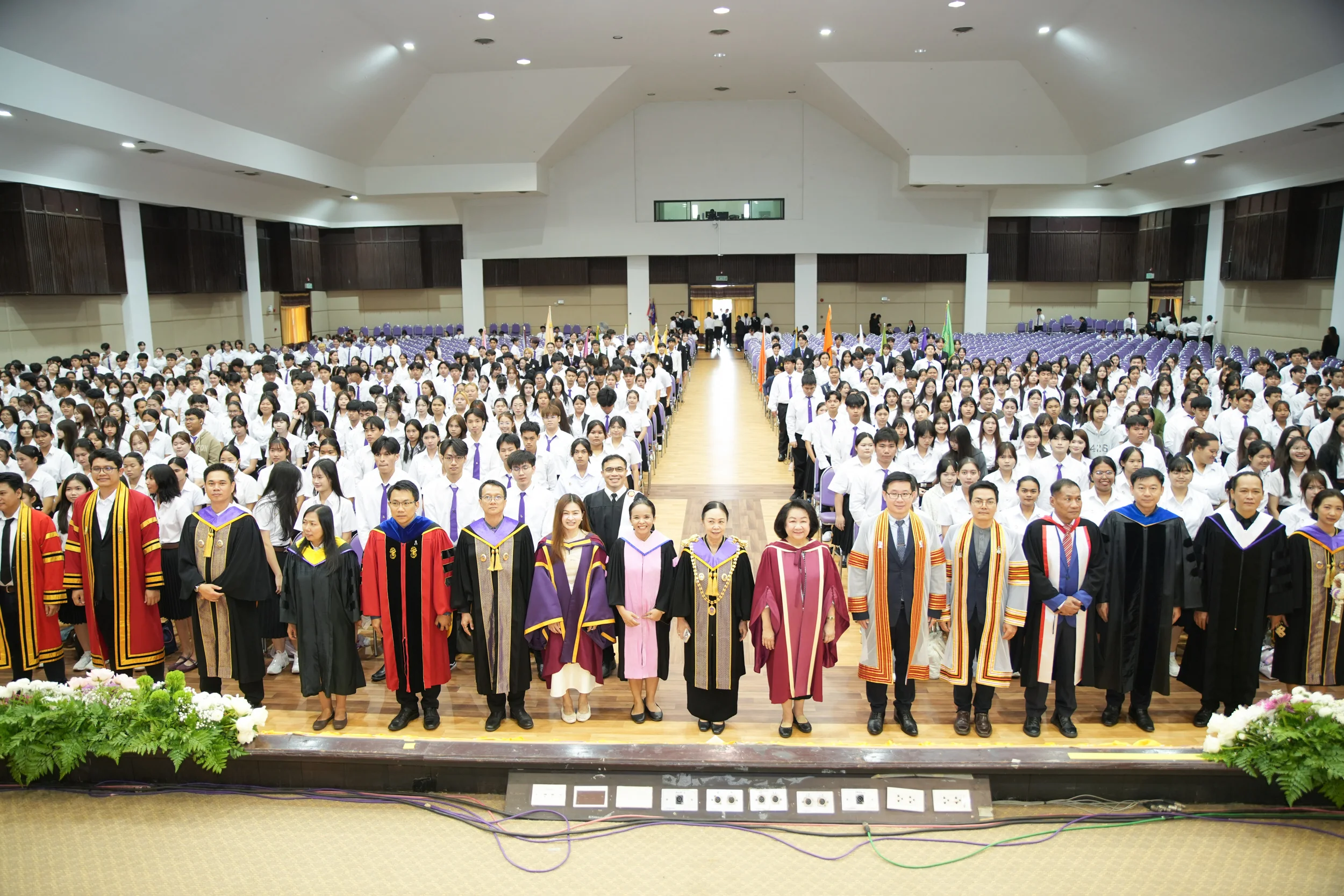 คณะรัฐศาสตร์และสังคมศาสตร์ ร่วมพิธีไหว้ครู ประจำปีการศึกษา 2569 พร้อมแสดงความยินดีแก่ นิสิตสร้างชื่อเสียง ผู้นำนิสิต และคณาจารย์ผู้ได้รับรางวัลอาจารย์มืออาชีพระดับ 2