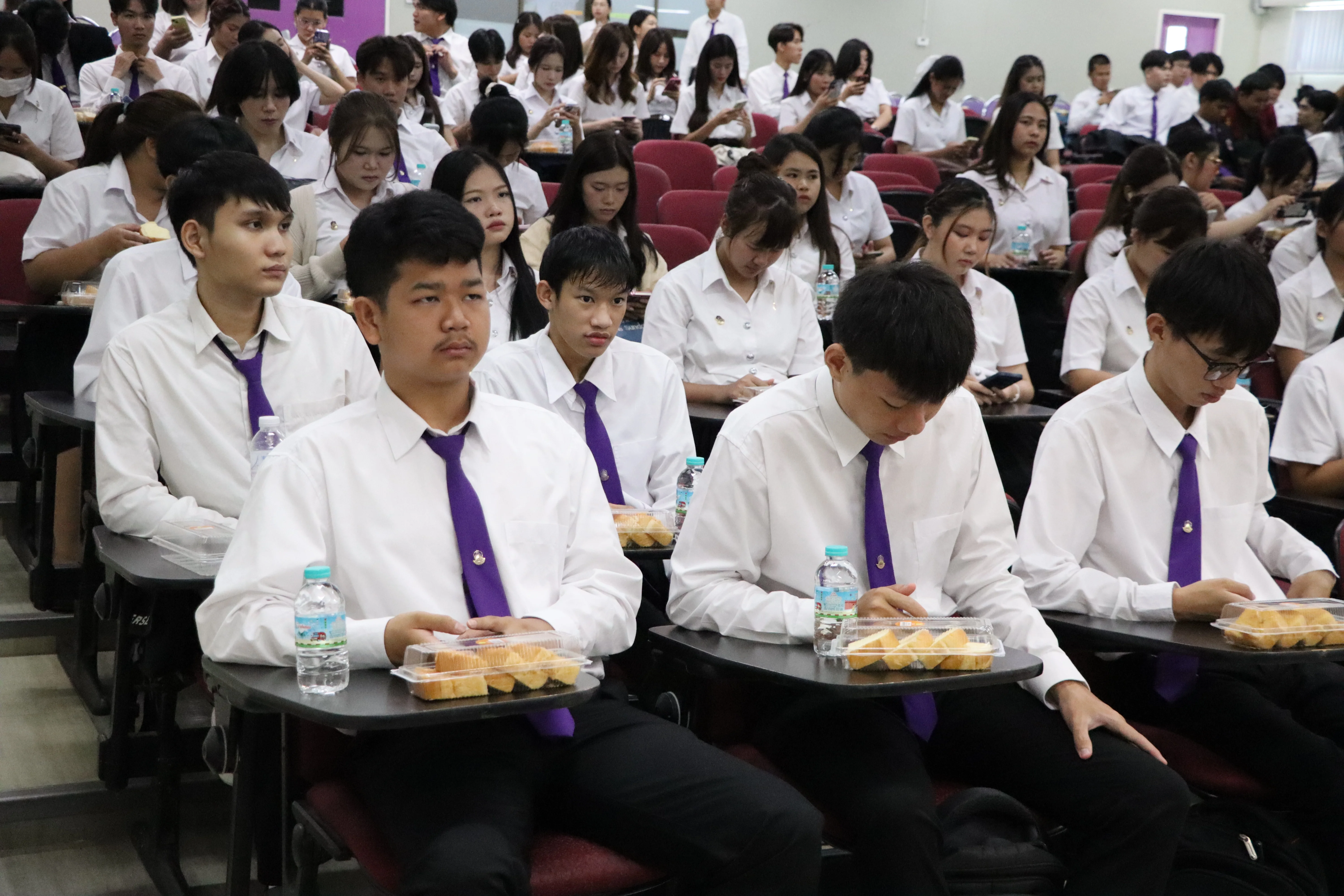 คณะรัฐศาสตร์และสังคมศาสตร์ มหาวิทยาลัยพะเยา จัดโครงการ “คุรุบูชา (ไหว้ครูคณะรัฐศาสตร์และสังคมศาสตร์)” ประจำปีการศึกษา 2569 สืบสานคุณค่าความกตัญญู พร้อมเชิดชูเกียรตินิสิตดีเด่น