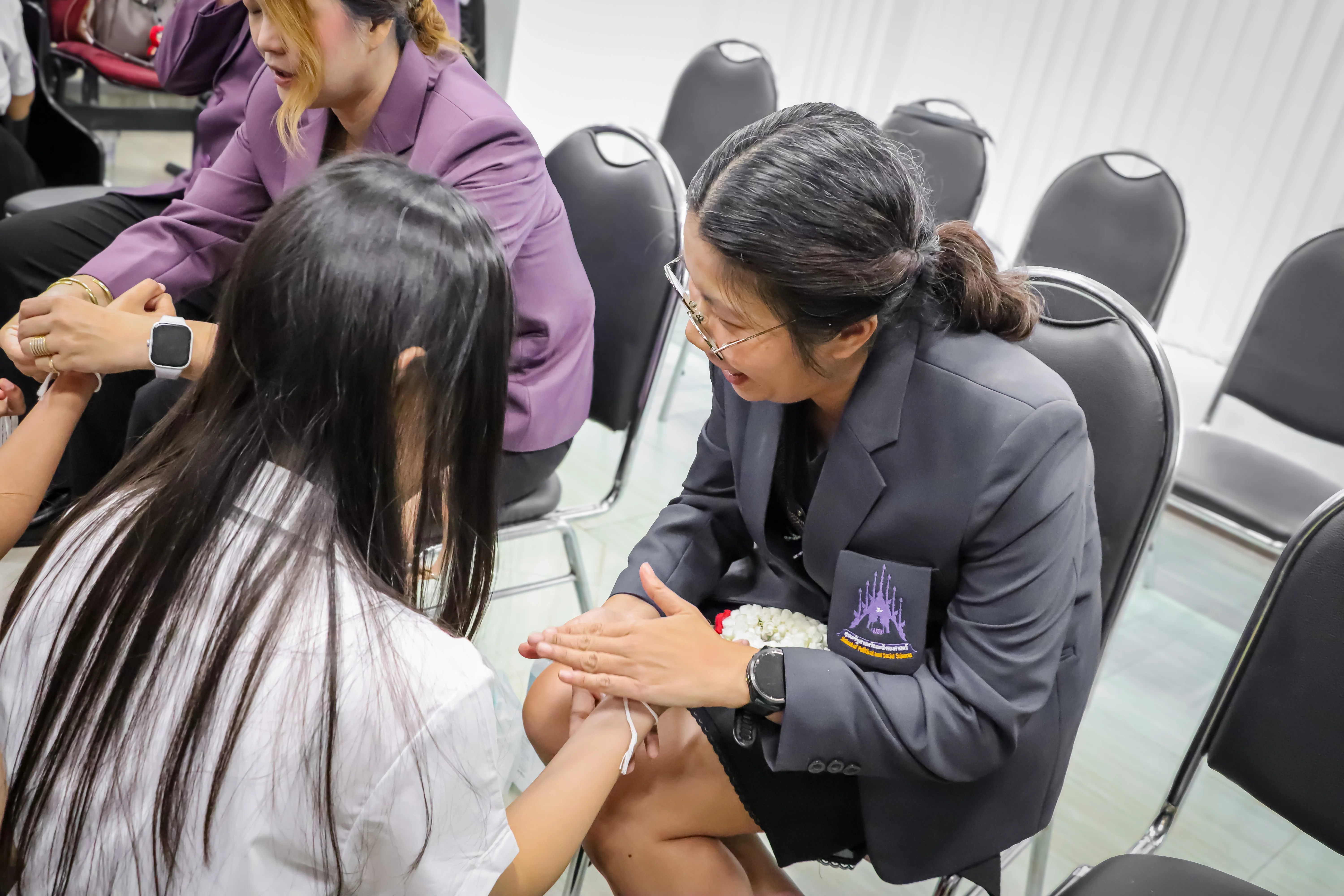 คณะรัฐศาสตร์และสังคมศาสตร์ มหาวิทยาลัยพะเยา จัดโครงการ “คุรุบูชา (ไหว้ครูคณะรัฐศาสตร์และสังคมศาสตร์)” ประจำปีการศึกษา 2569 สืบสานคุณค่าความกตัญญู พร้อมเชิดชูเกียรตินิสิตดีเด่น