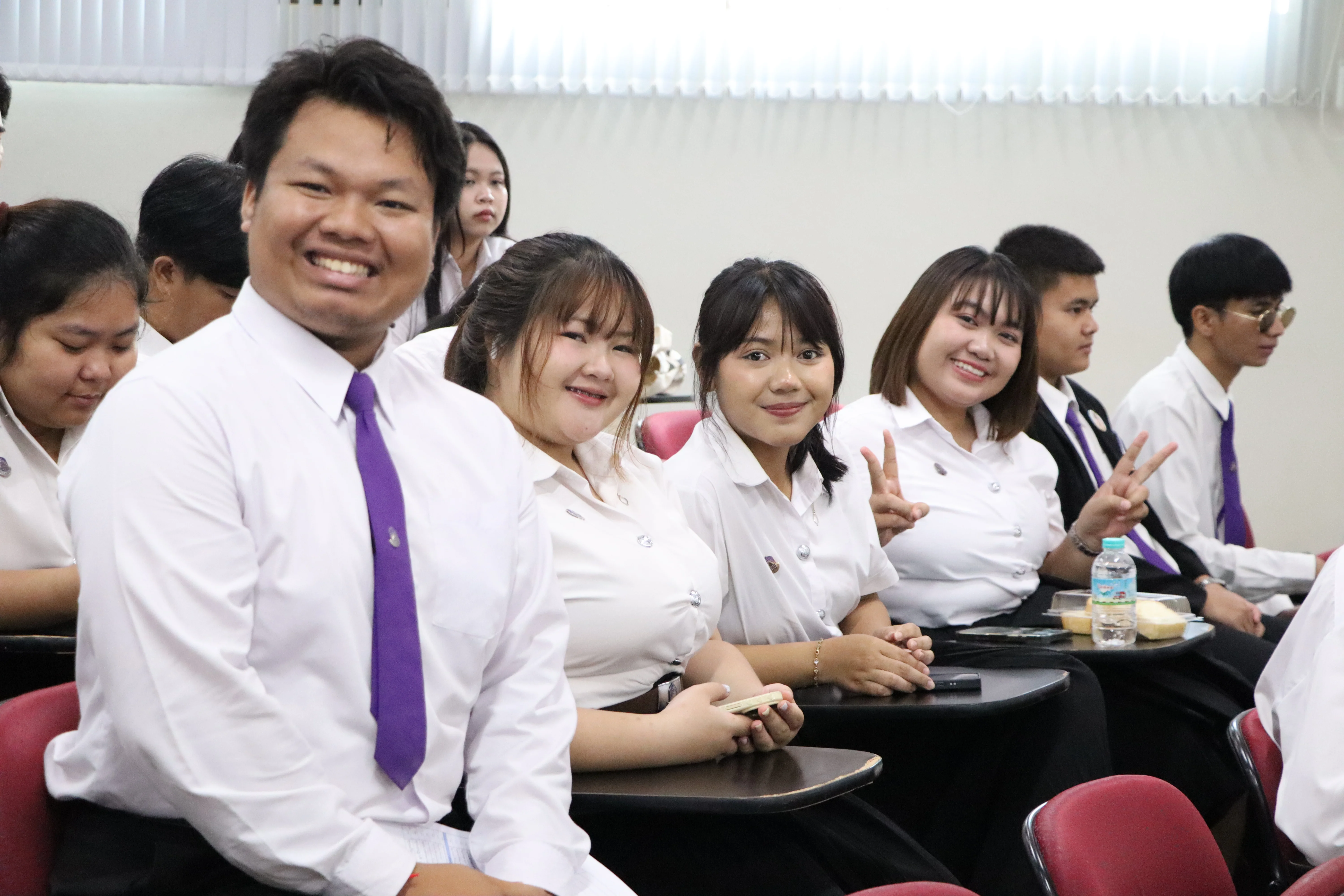 คณะรัฐศาสตร์และสังคมศาสตร์ มหาวิทยาลัยพะเยา จัดโครงการ “คุรุบูชา (ไหว้ครูคณะรัฐศาสตร์และสังคมศาสตร์)” ประจำปีการศึกษา 2569 สืบสานคุณค่าความกตัญญู พร้อมเชิดชูเกียรตินิสิตดีเด่น