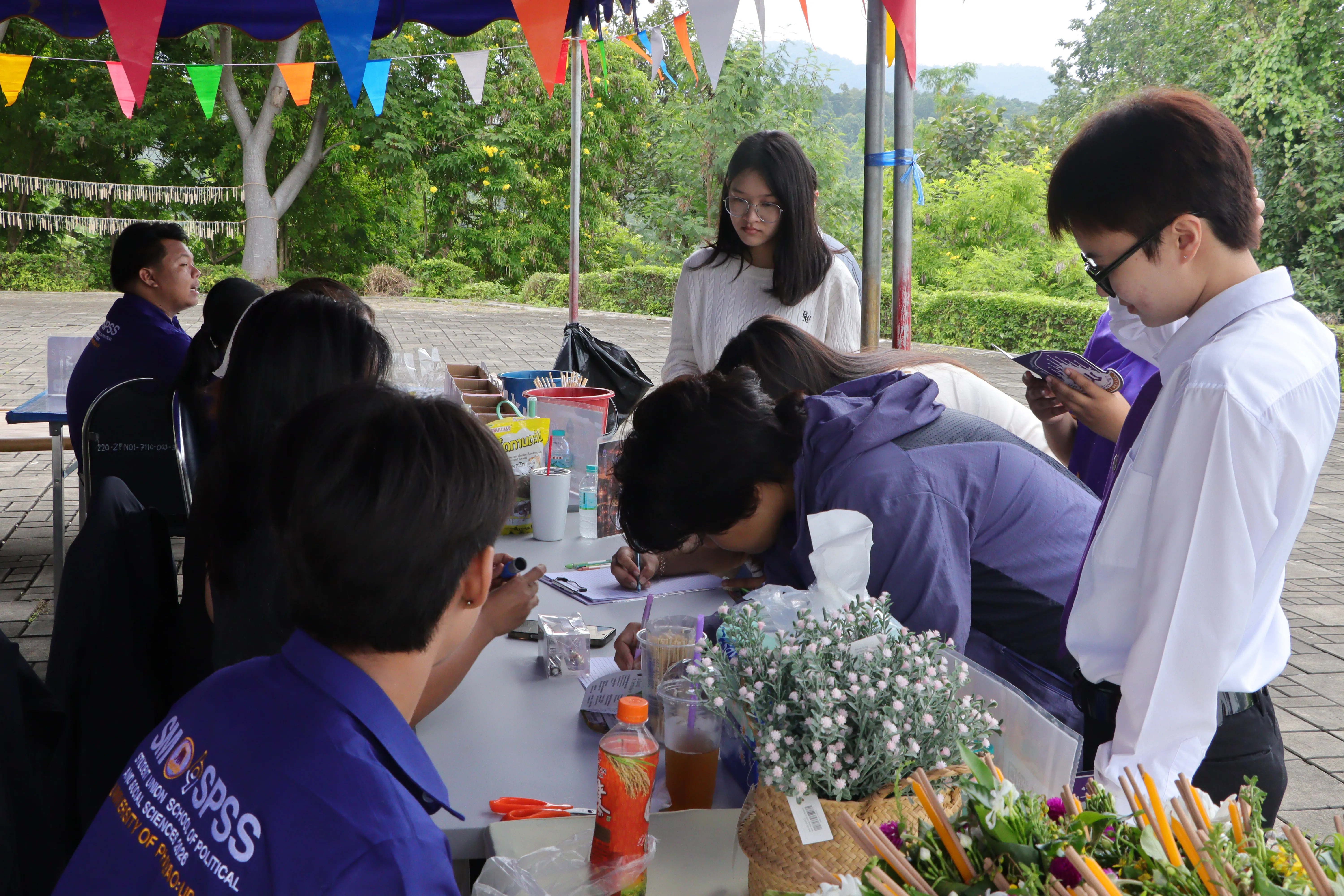 คณะรัฐศาสตร์และสังคมศาสตร์ ร่วมจัดกิจกรรม "เรียนรู้ ขอพร พระพุทธรูปประจำมหาวิทยาลัย" ณ พระพุทธภุชคารักษ์ ในงานเฉลิมฉลองครบรอบ 16 ปี มหาวิทยาลัยพะเยา