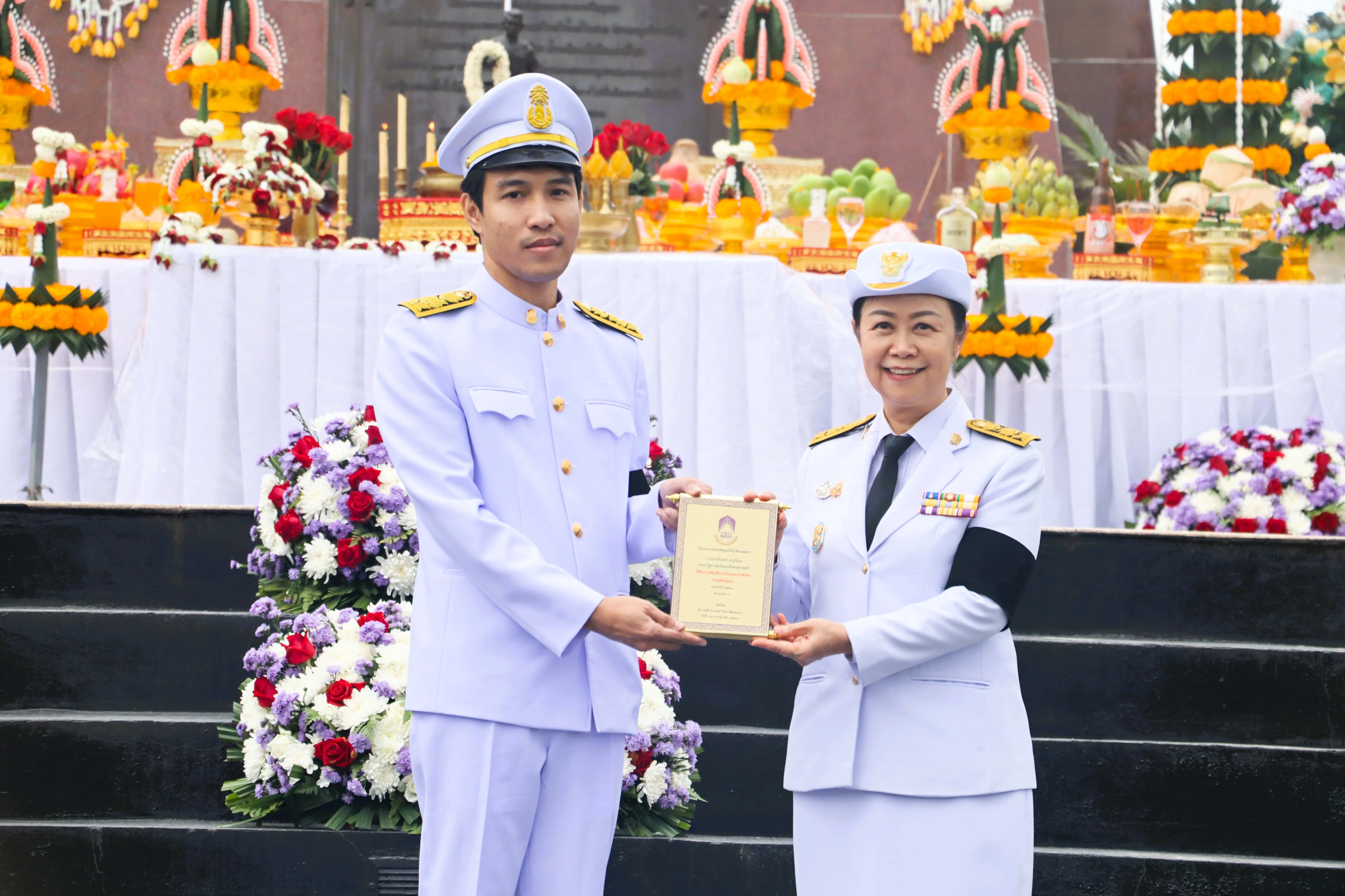 คณะรัฐศาสตร์และสังคมศาสตร์ ม.พะเยา ร่วมพิธีวันสถาปนามหาวิทยาลัยพะเยา ครบรอบ 16 ปี ร่วมแสดงความยินดีบุคลากรดีเด่น ประจำปี 2569
